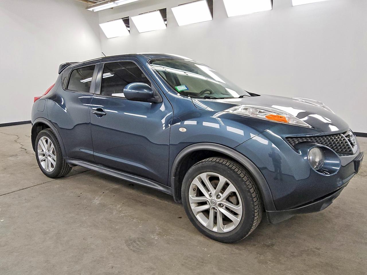 2014 Nissan Juke S Gray vin: JN8AF5MR4ET361119