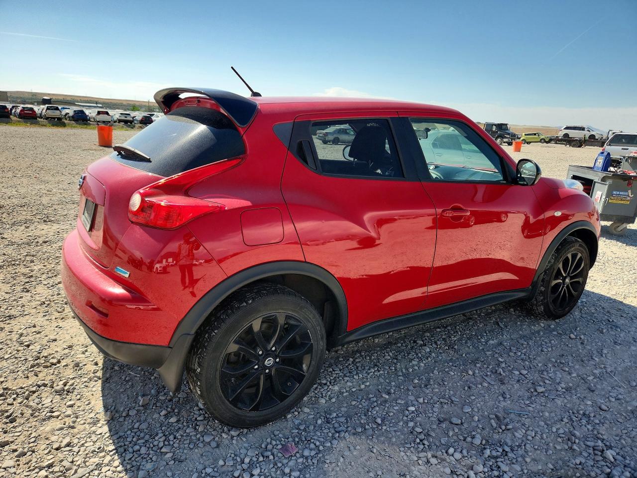 2014 Nissan Juke S Red vin: JN8AF5MR4ET454352