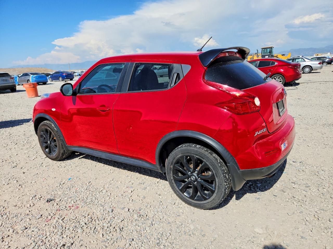 2014 Nissan Juke S Red vin: JN8AF5MR4ET454352