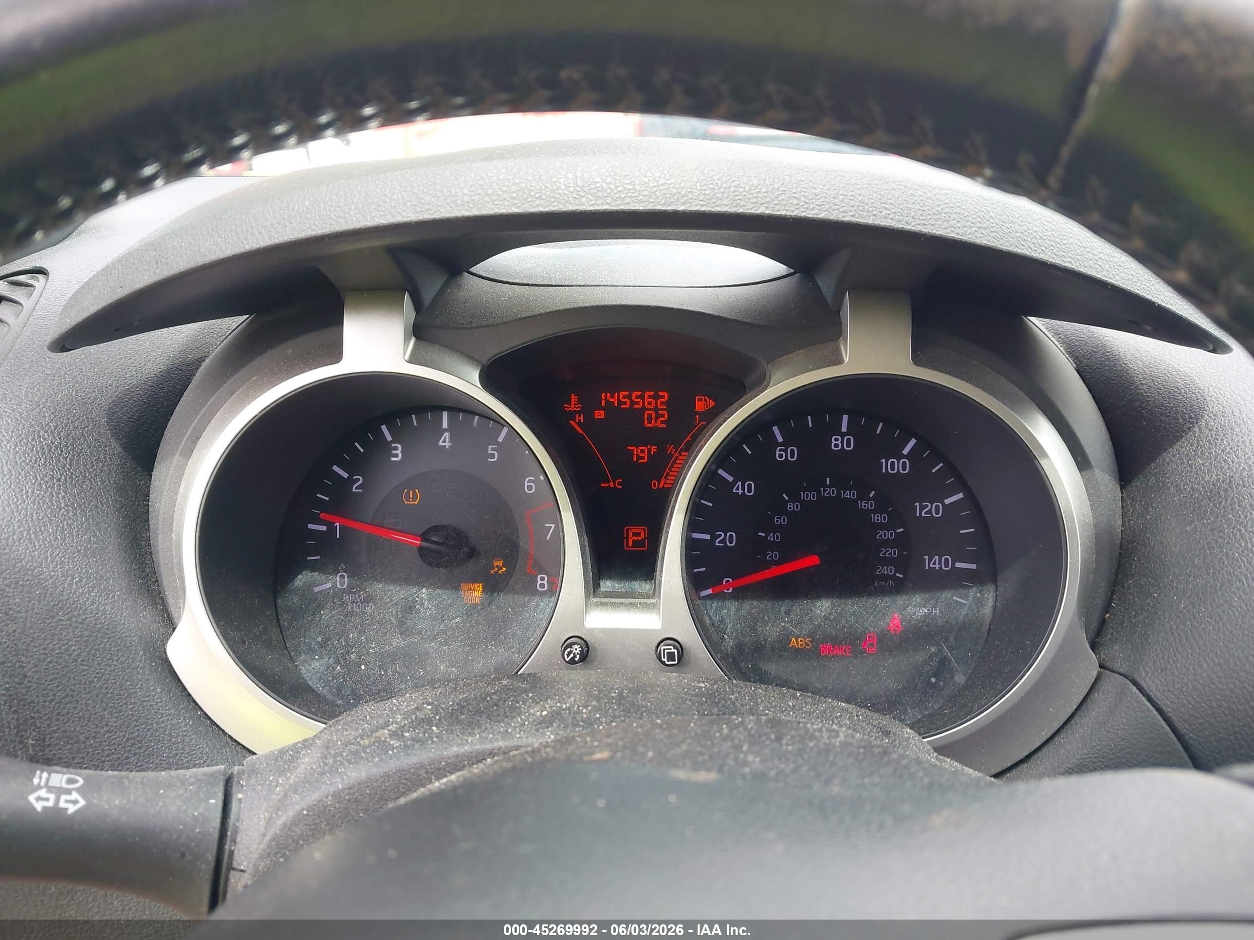 2015 Nissan Juke Sv Red vin: JN8AF5MR4FT507133