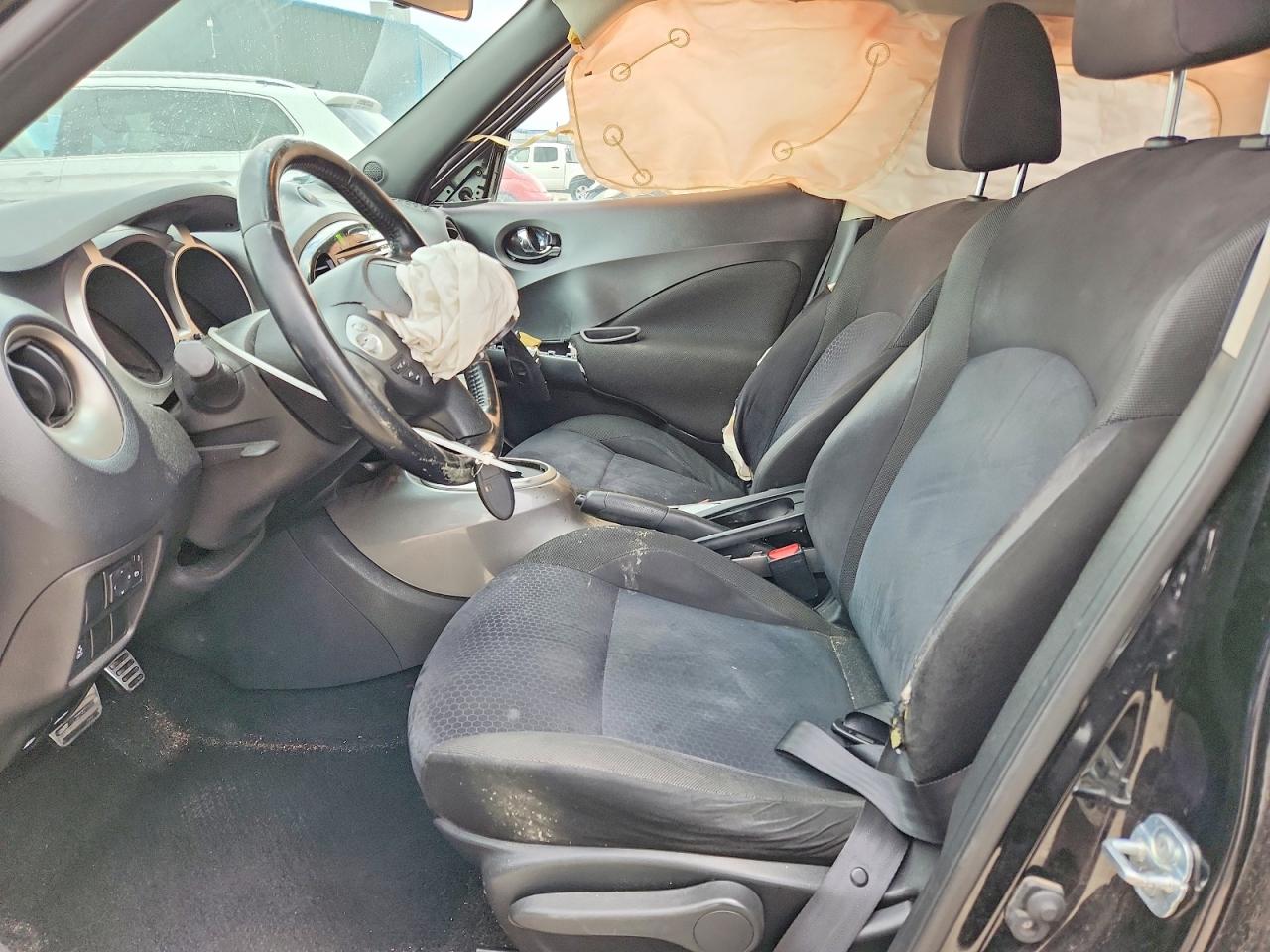 2015 Nissan Juke Sv Black vin: JN8AF5MR4FT508377