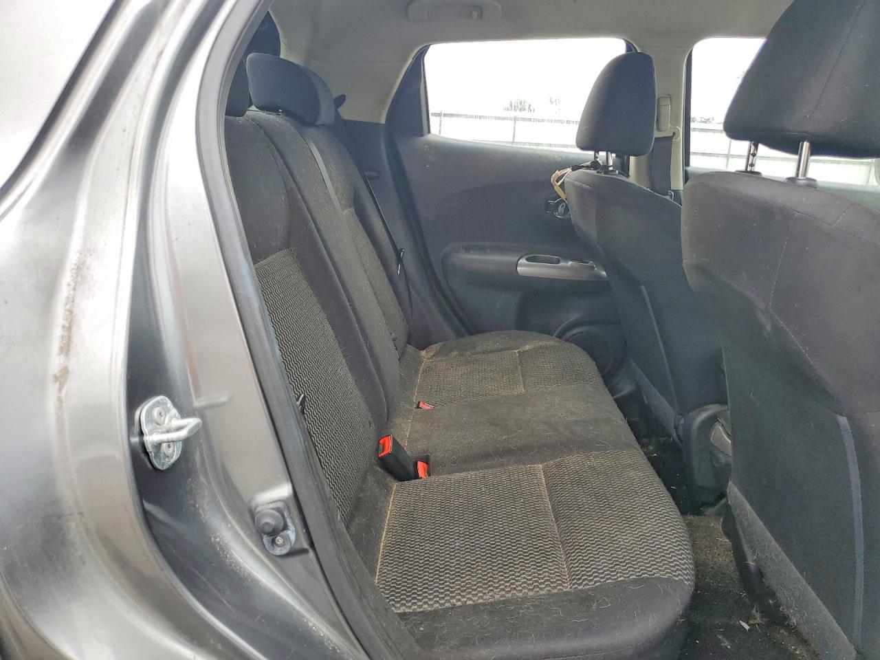 2015 Nissan Juke S Gray vin: JN8AF5MR4FT509657
