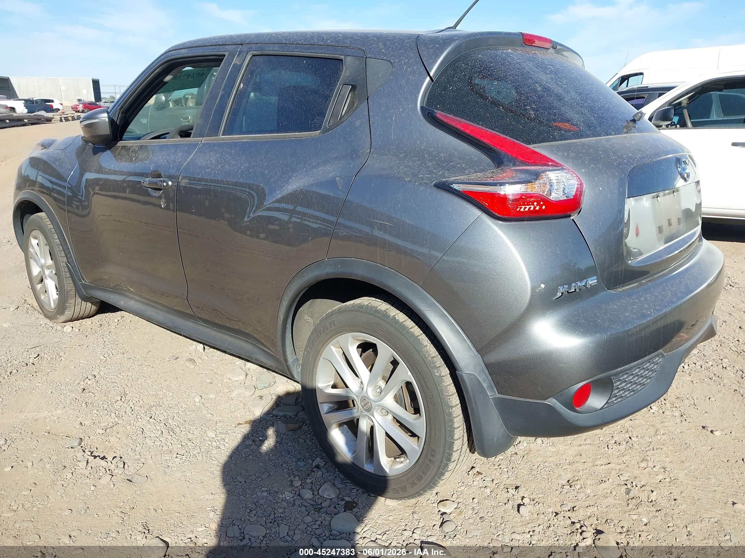 2015 Nissan Juke S Серый vin: JN8AF5MR4FT513126