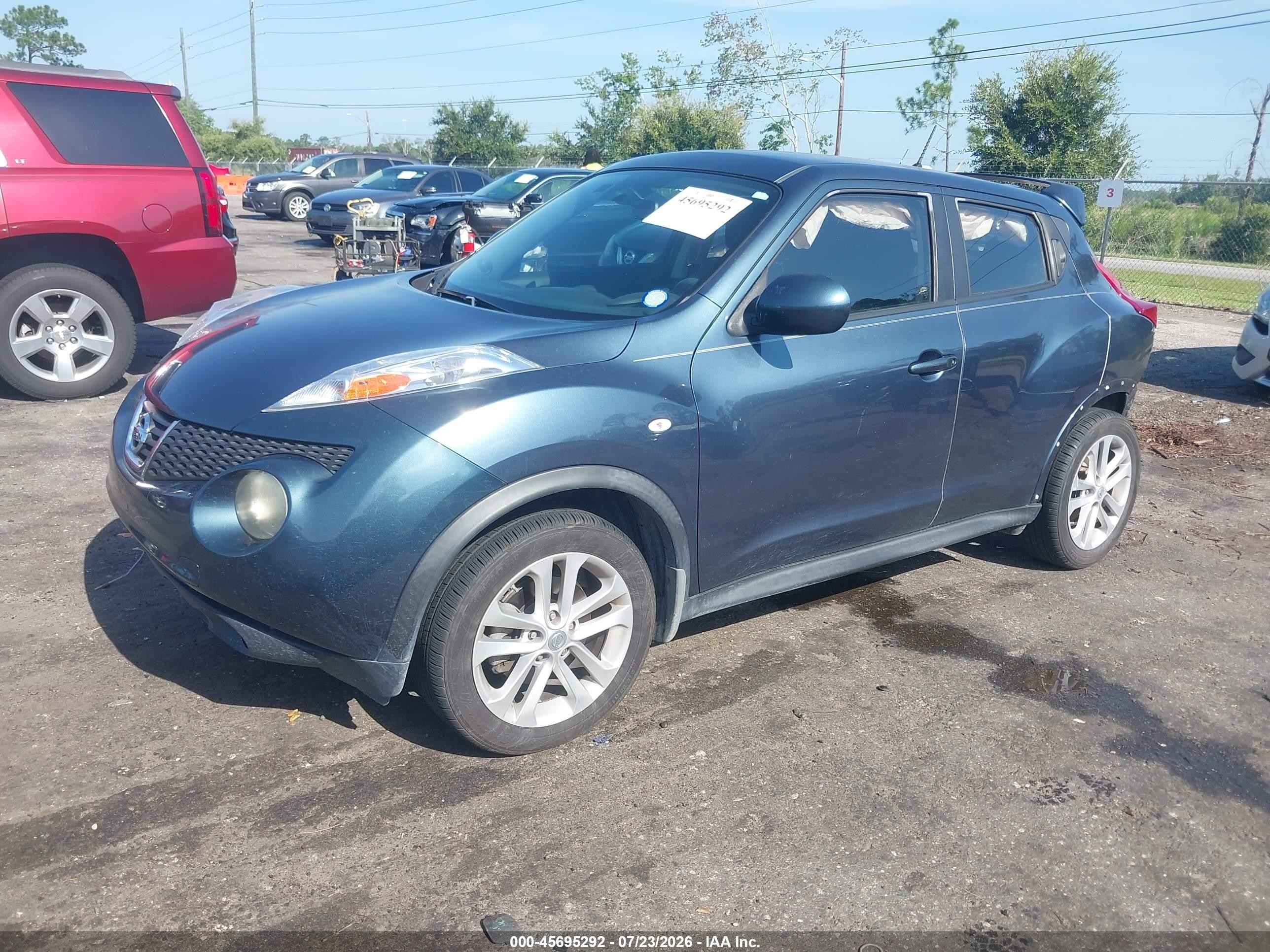 2011 Nissan Juke S Синий vin: JN8AF5MR5BT016872