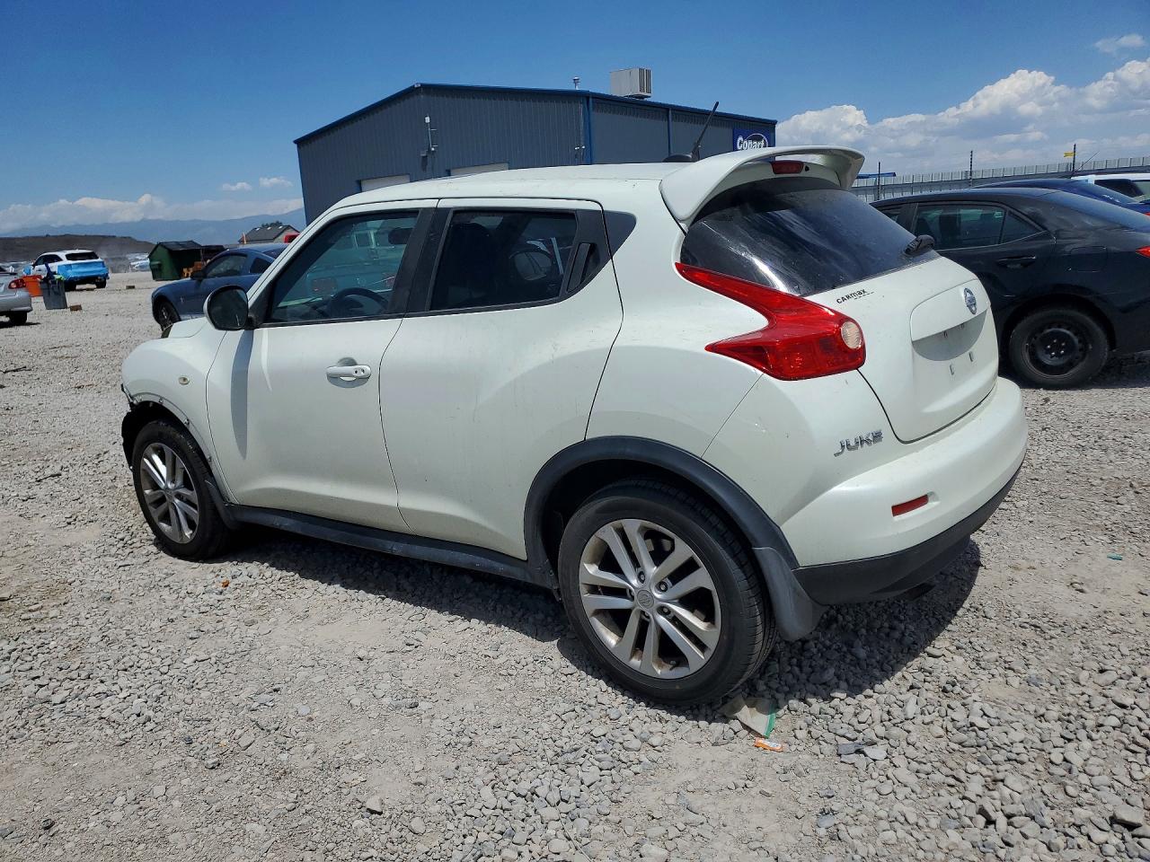 2011 Nissan Juke S White vin: JN8AF5MR5BT018167