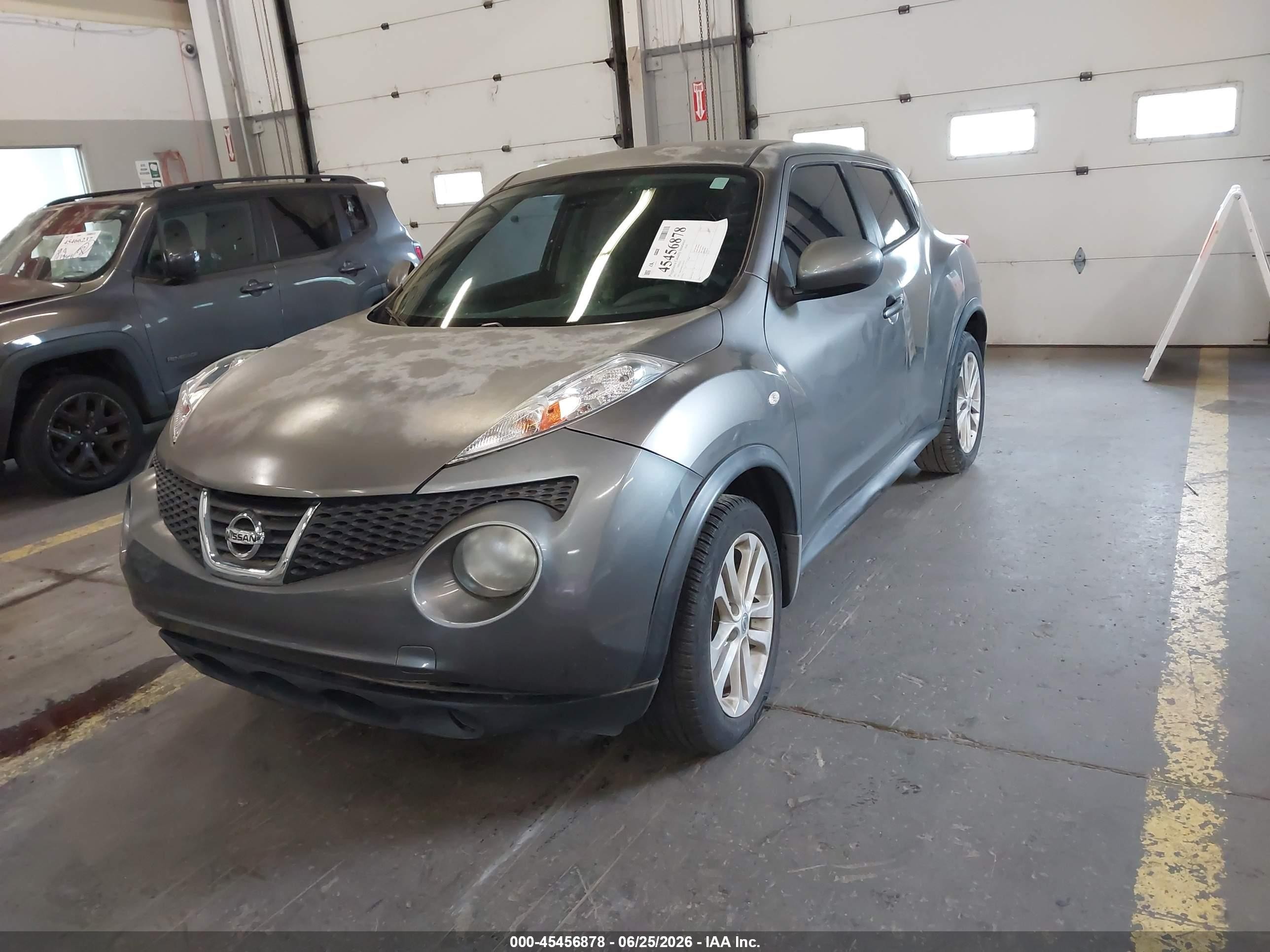 2012 Nissan Juke S Gray vin: JN8AF5MR5CT101972