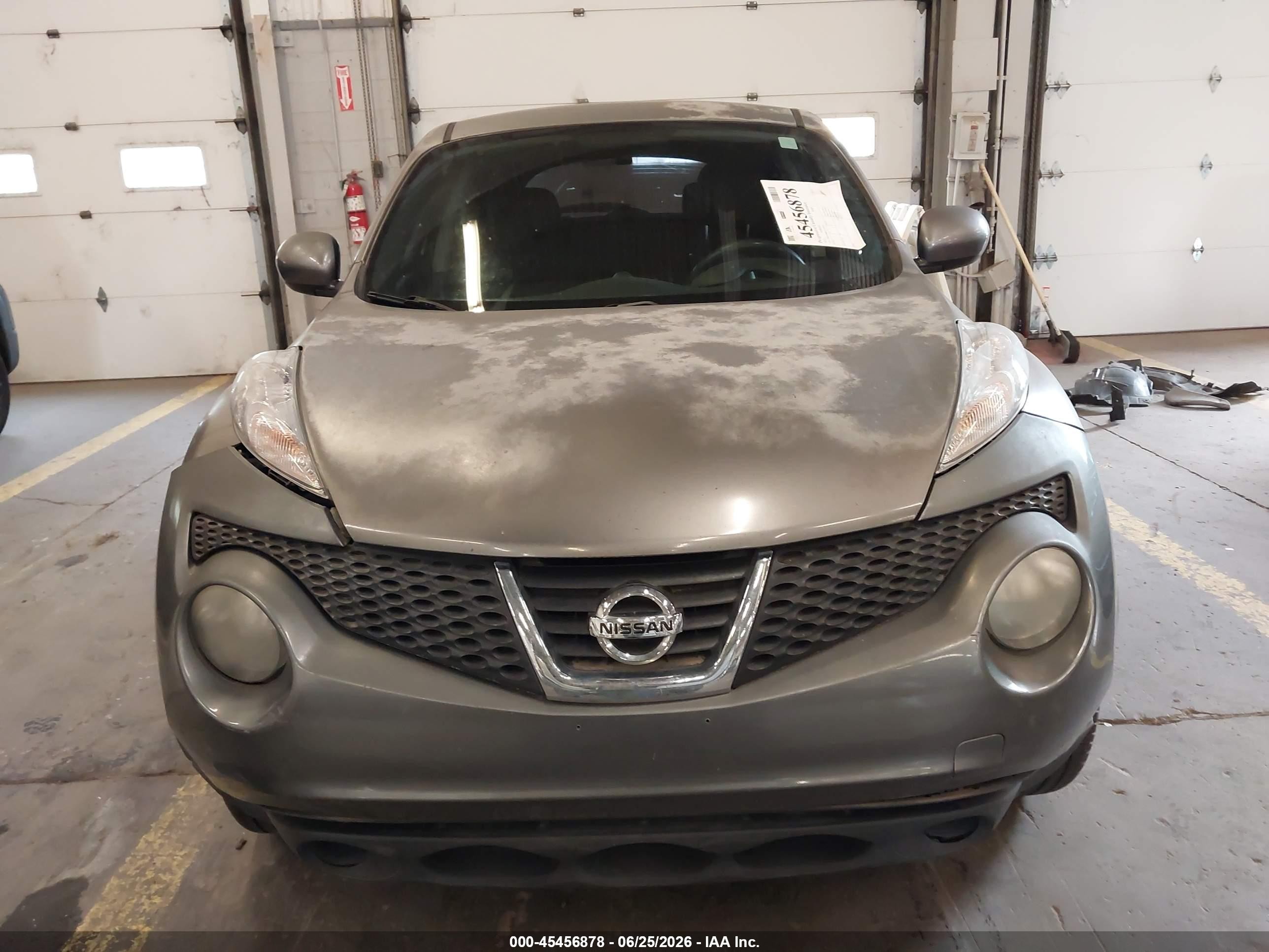 2012 Nissan Juke S Gray vin: JN8AF5MR5CT101972