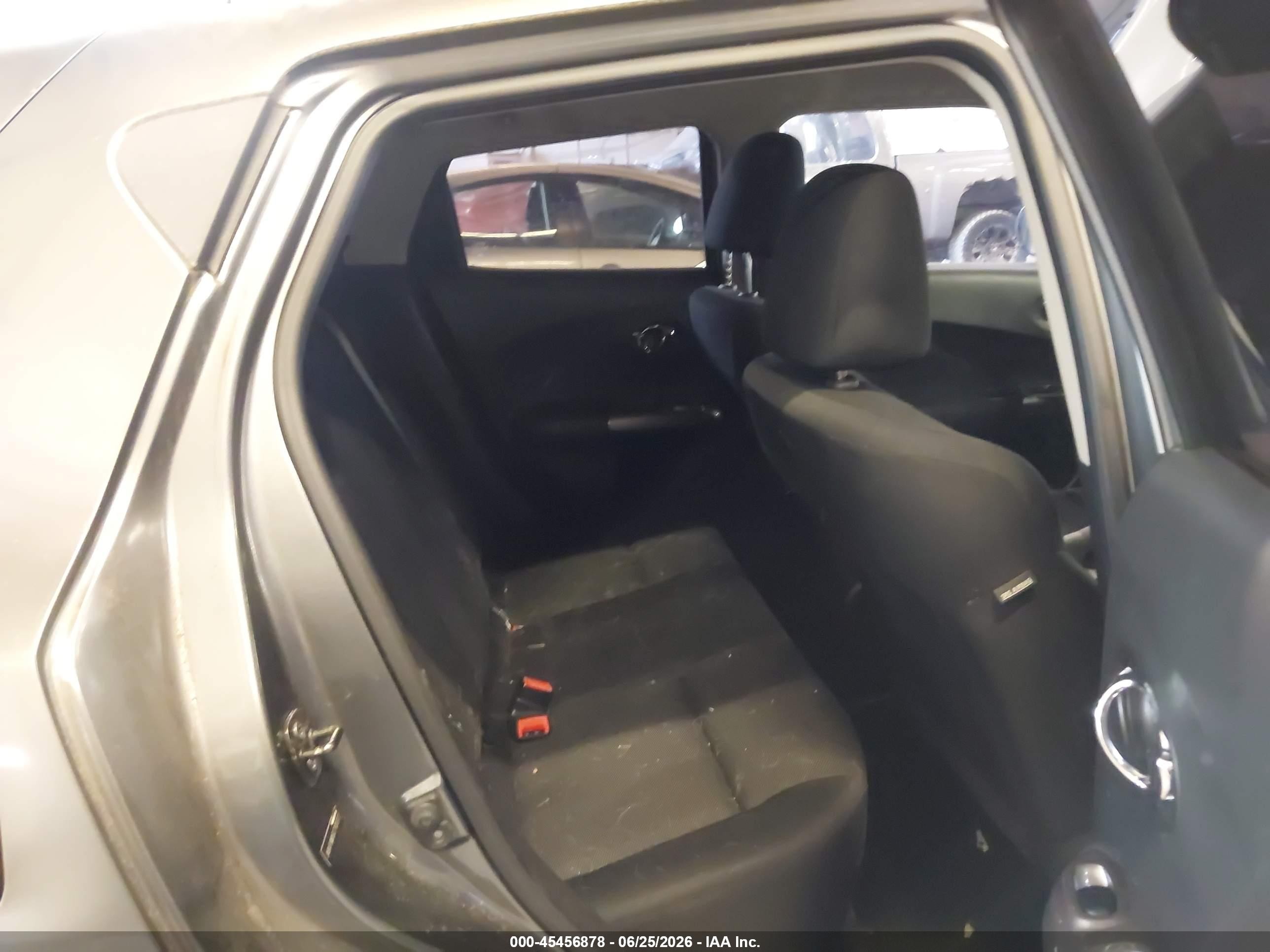2012 Nissan Juke S Gray vin: JN8AF5MR5CT101972