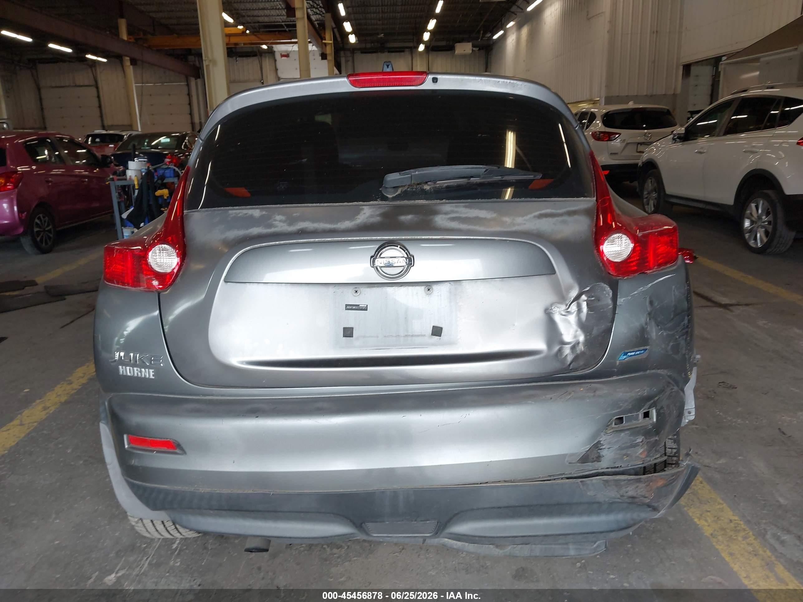 2012 Nissan Juke S Gray vin: JN8AF5MR5CT101972