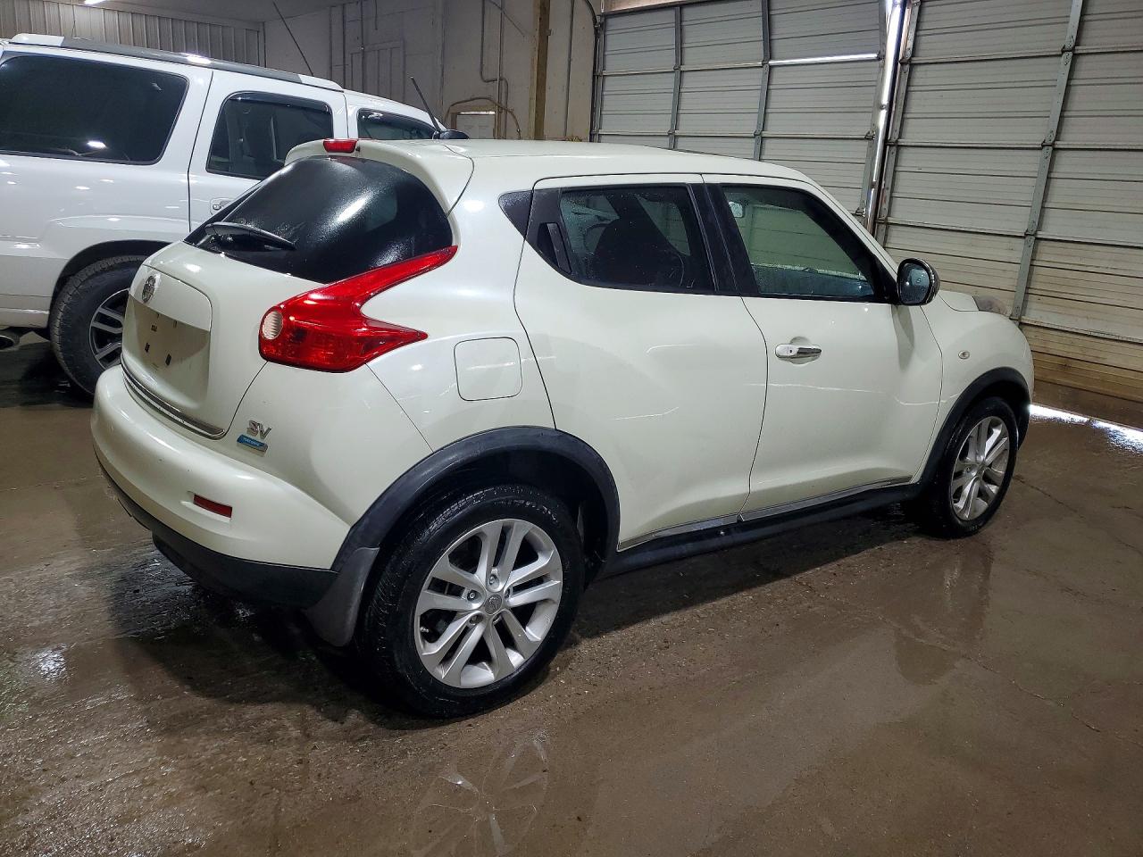 2012 Nissan Juke S/sv/sl White vin: JN8AF5MR5CT102068