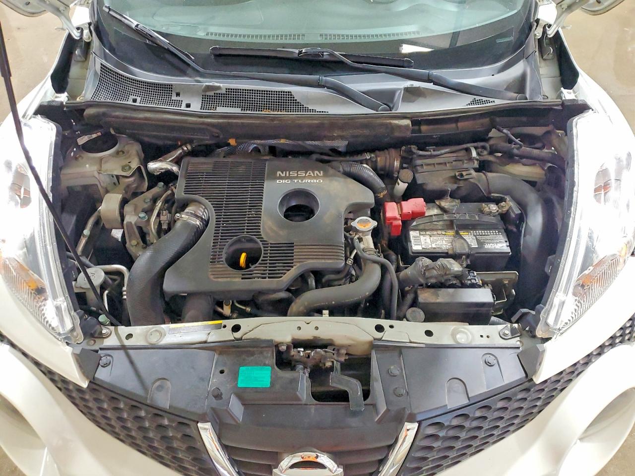 2012 Nissan Juke S/sv/sl White vin: JN8AF5MR5CT102068