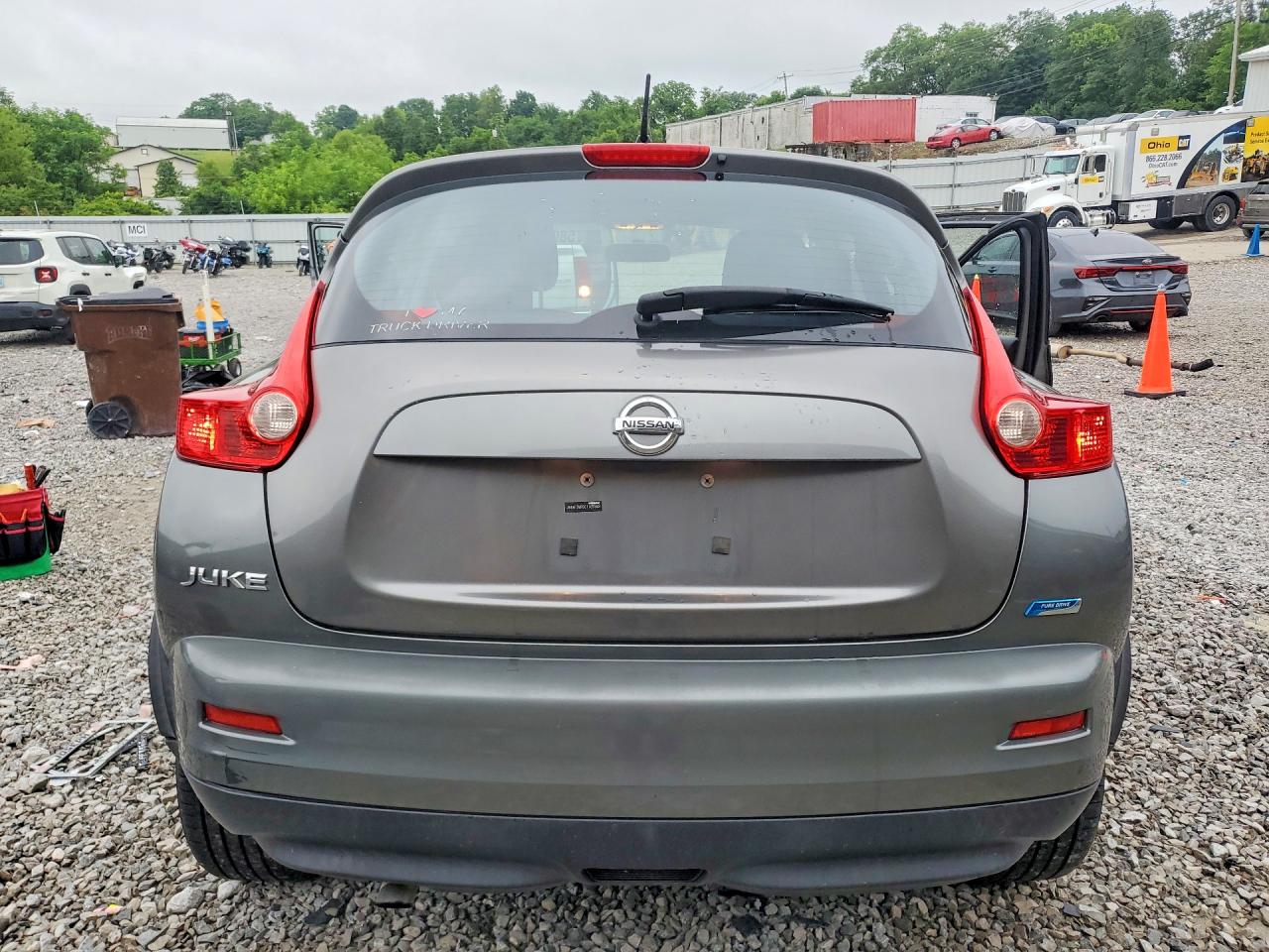 2012 Nissan Juke Gray vin: JN8AF5MR5CT107593