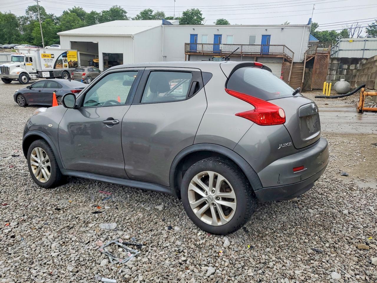 2012 Nissan Juke Gray vin: JN8AF5MR5CT107593