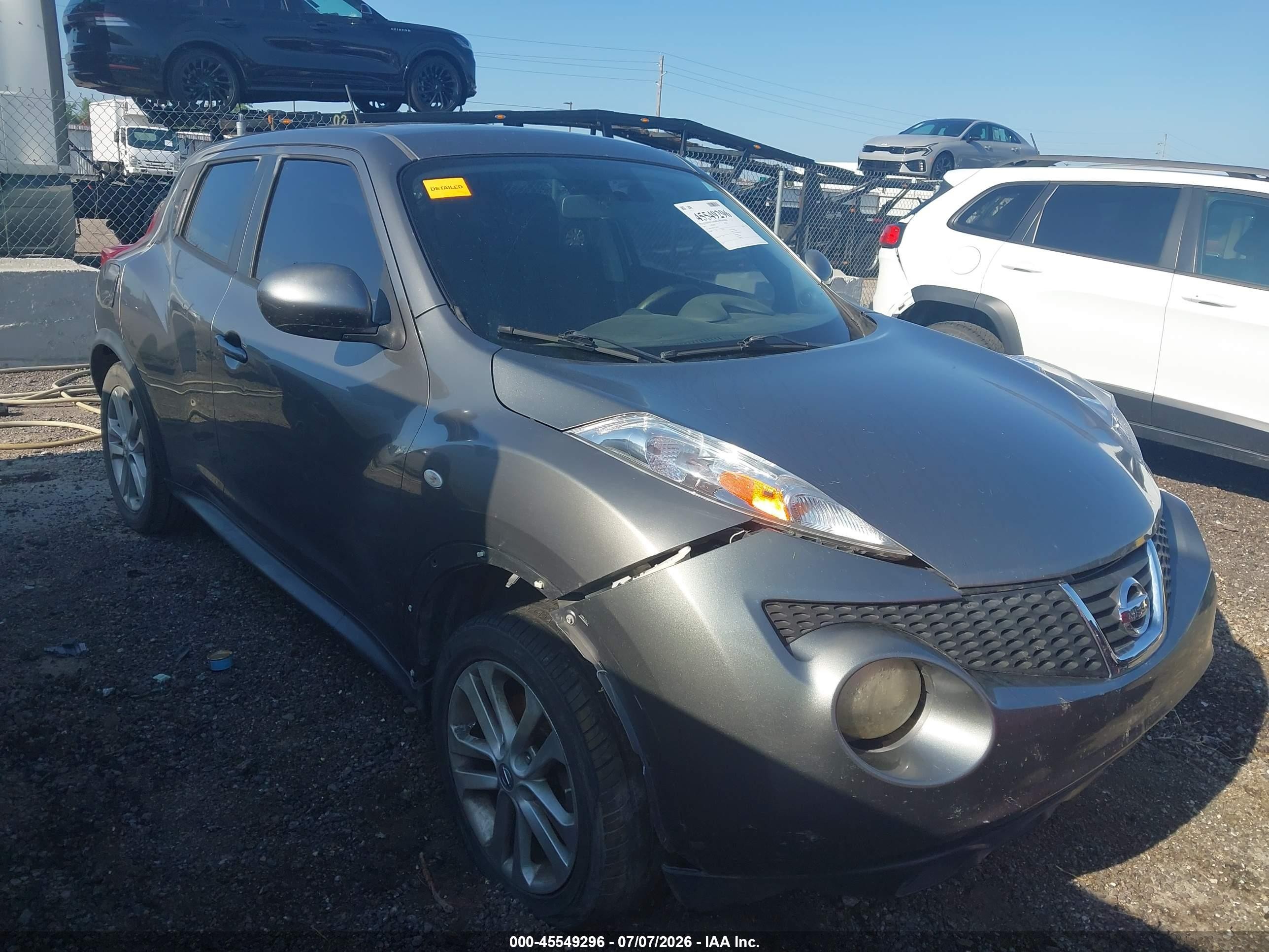 2012 Nissan Juke Sv Gray vin: JN8AF5MR5CT109876