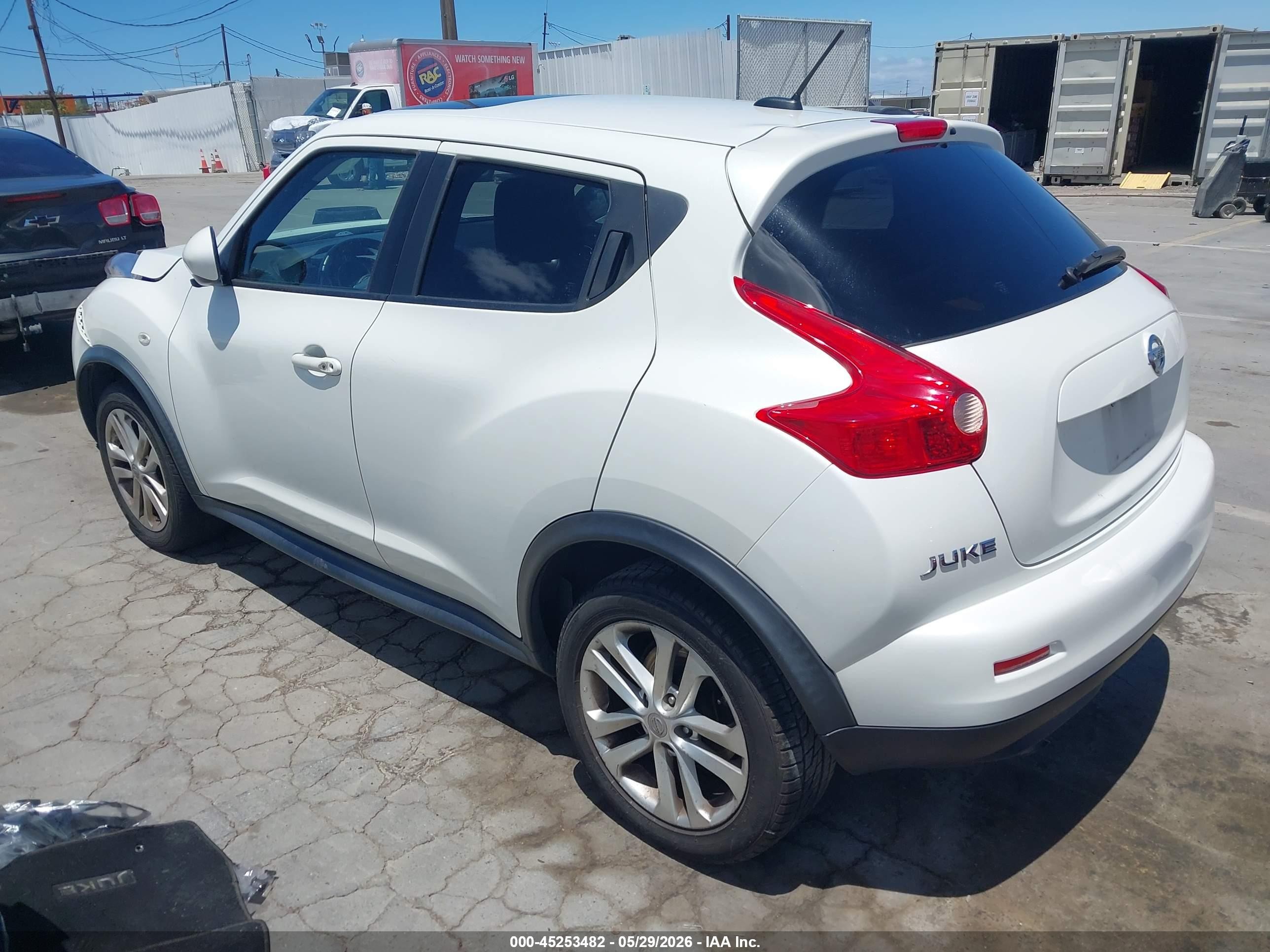 2013 Nissan Juke Sv Black vin: JN8AF5MR5DT205654