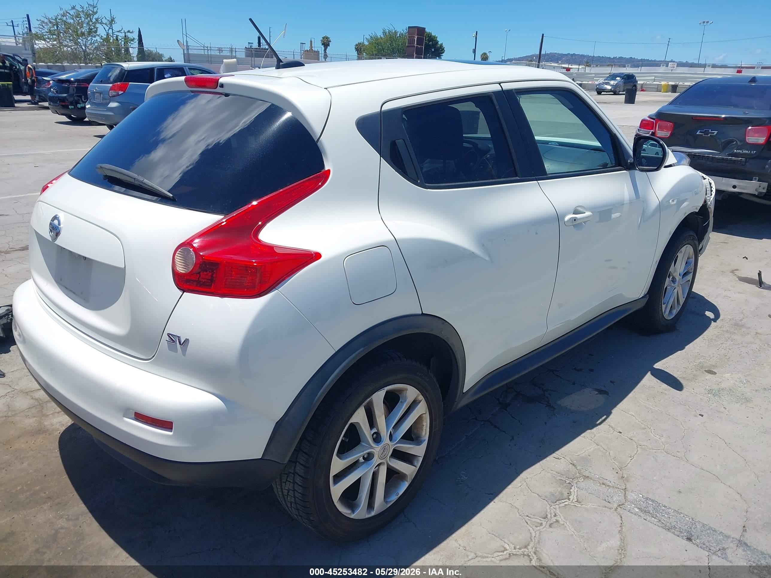 2013 Nissan Juke Sv Black vin: JN8AF5MR5DT205654