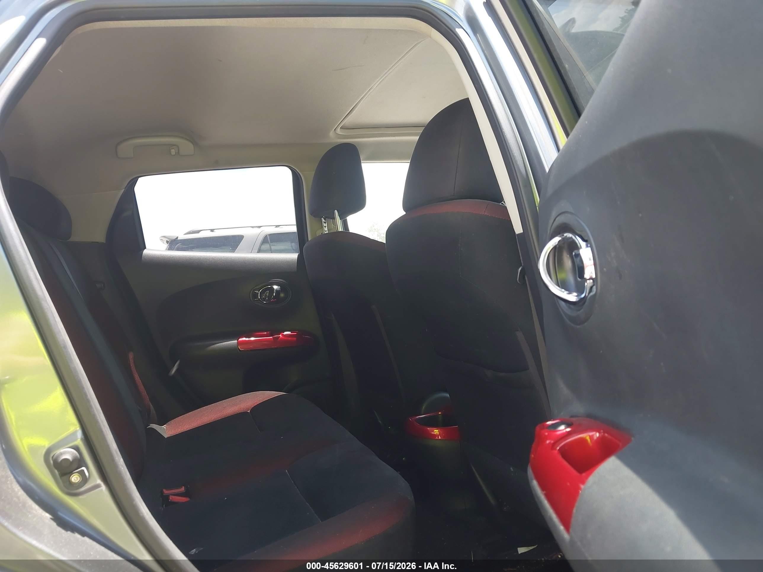 2013 Nissan Juke Sv Gray vin: JN8AF5MR5DT215004