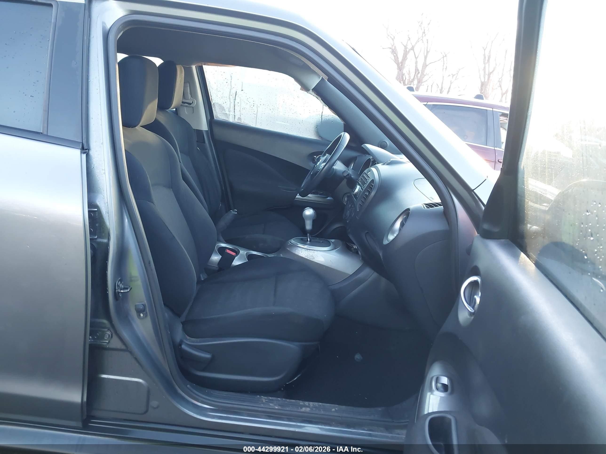2013 Nissan Juke S Gray vin: JN8AF5MR5DT219389