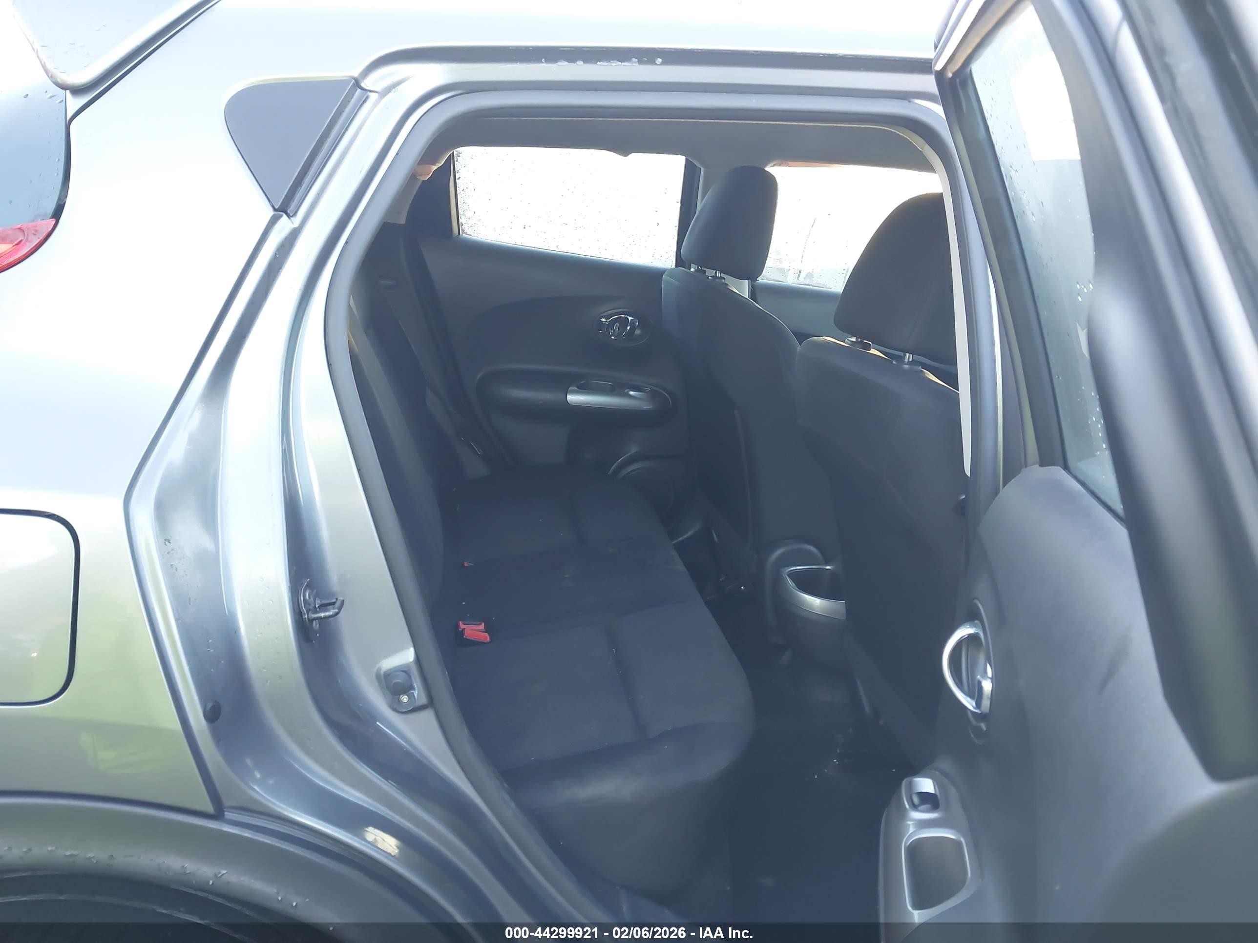 2013 Nissan Juke S Gray vin: JN8AF5MR5DT219389