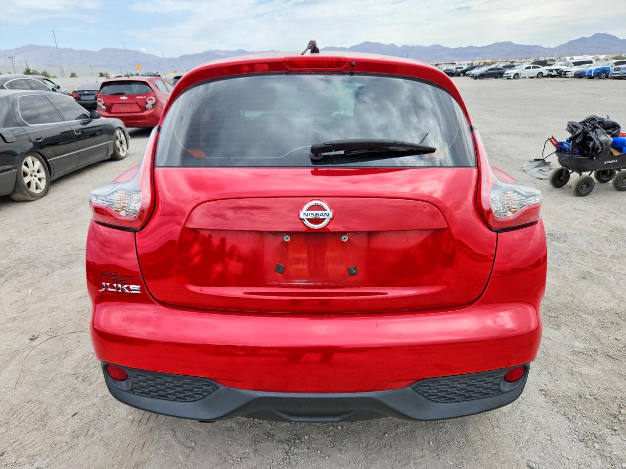 2015 Nissan Juke S Red vin: JN8AF5MR5FT500174