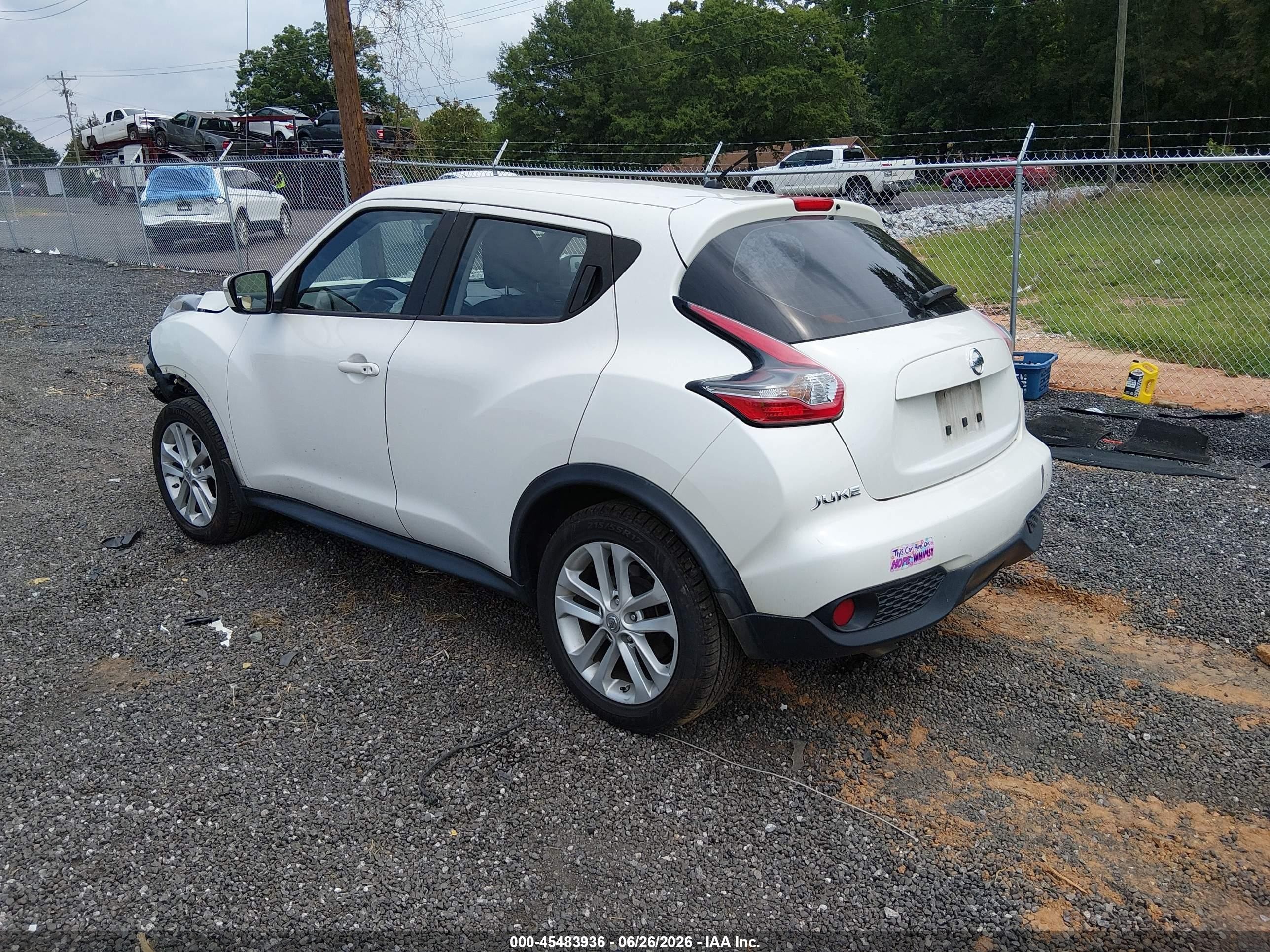 2015 Nissan Juke S White vin: JN8AF5MR5FT513720