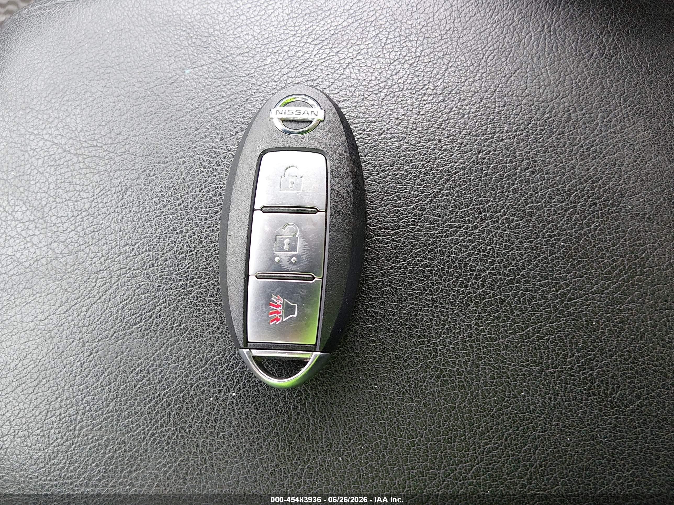 2015 Nissan Juke S White vin: JN8AF5MR5FT513720