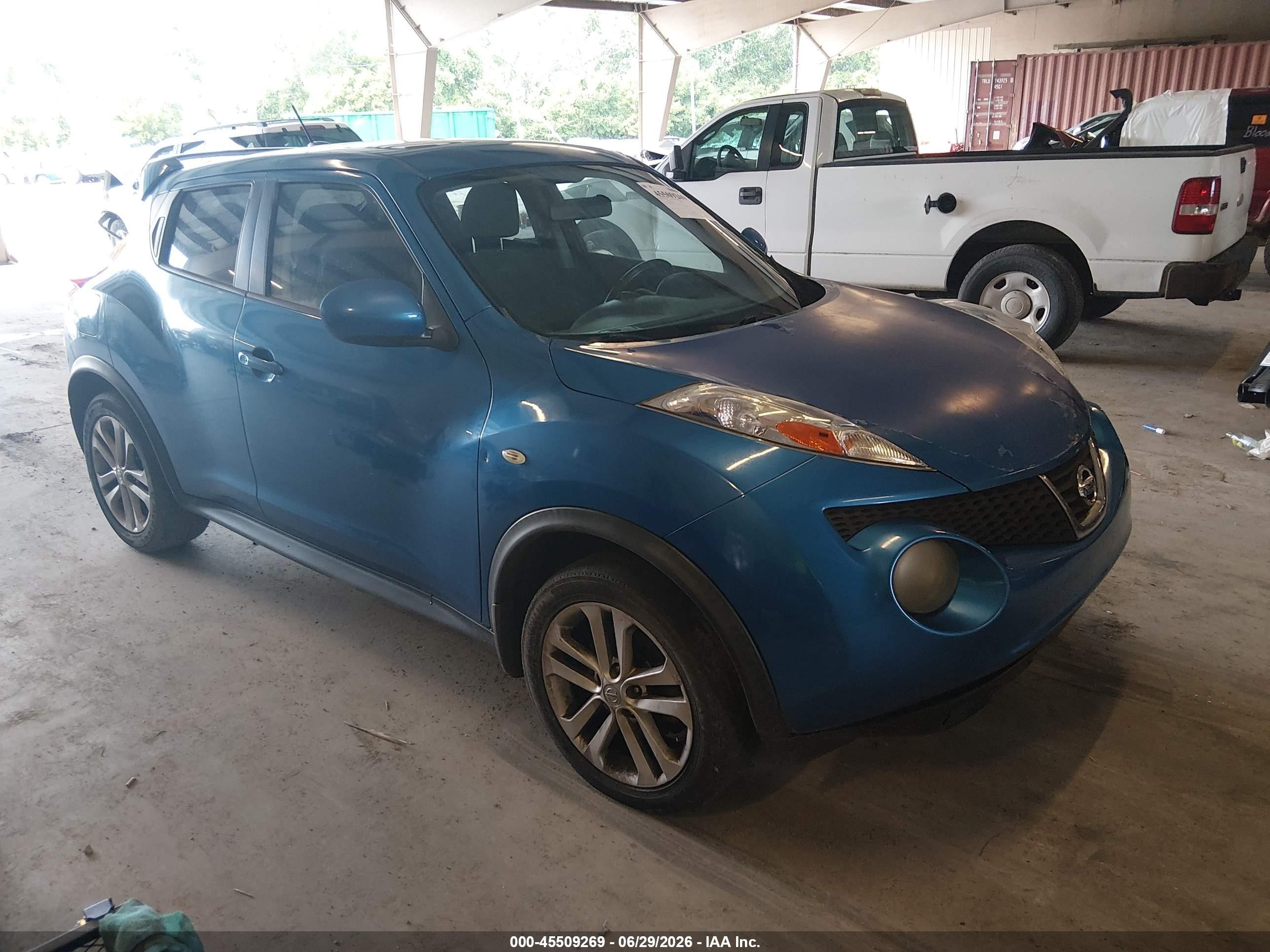 2011 Nissan Juke Sv Blue vin: JN8AF5MR6BT001958