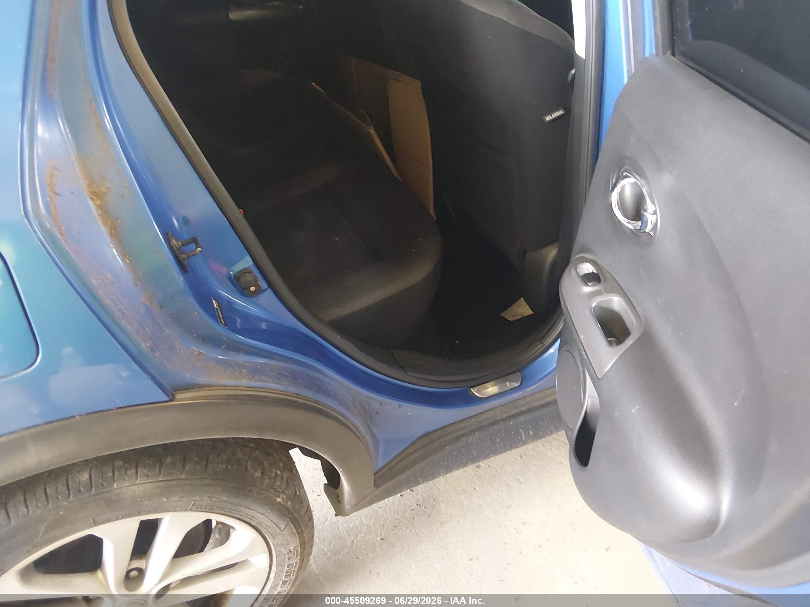 2011 Nissan Juke Sv Blue vin: JN8AF5MR6BT001958