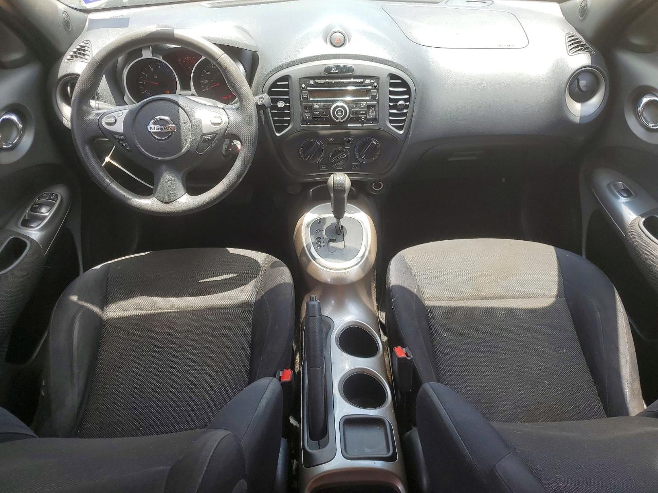 2011 Nissan Juke S Gray vin: JN8AF5MR6BT006500