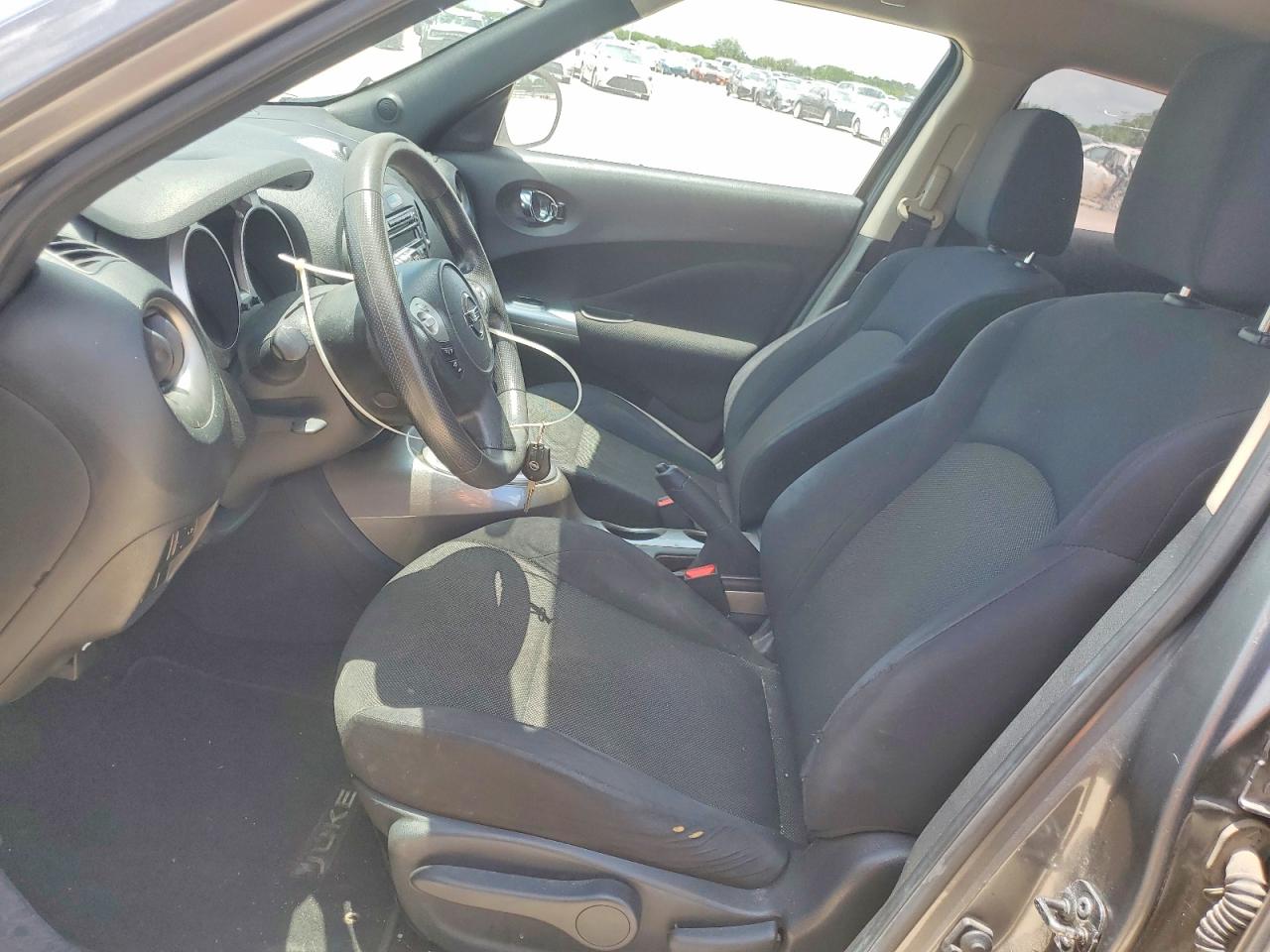 2011 Nissan Juke S Gray vin: JN8AF5MR6BT006500