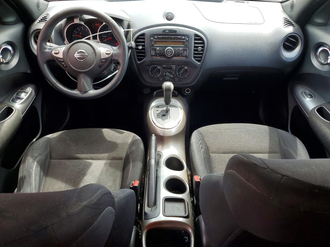 2011 Nissan Juke S Red vin: JN8AF5MR6BT016623