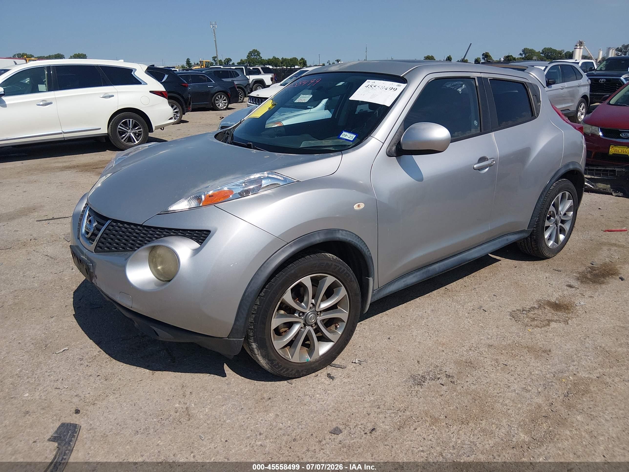 2011 Nissan Juke Sv Gray vin: JN8AF5MR6BT019229