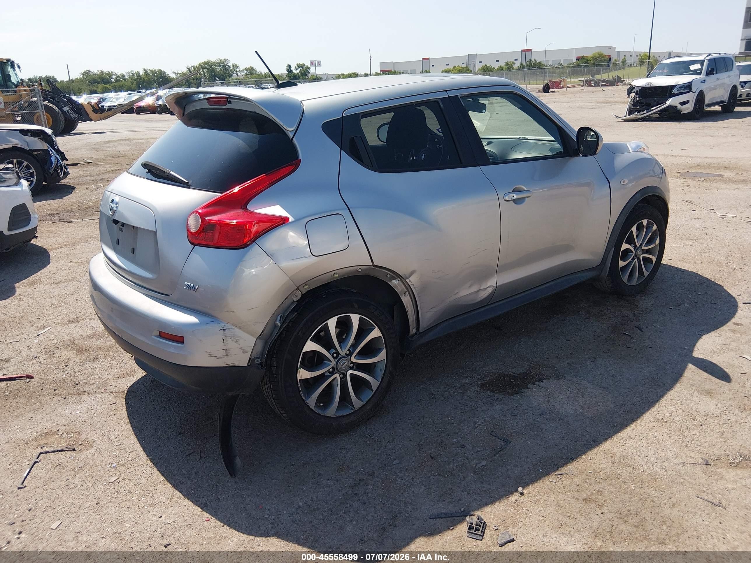 2011 Nissan Juke Sv Gray vin: JN8AF5MR6BT019229