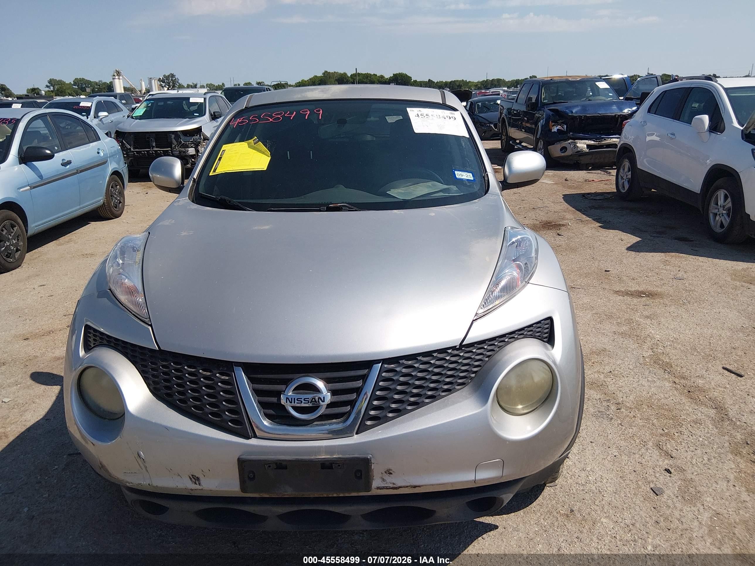 2011 Nissan Juke Sv Gray vin: JN8AF5MR6BT019229