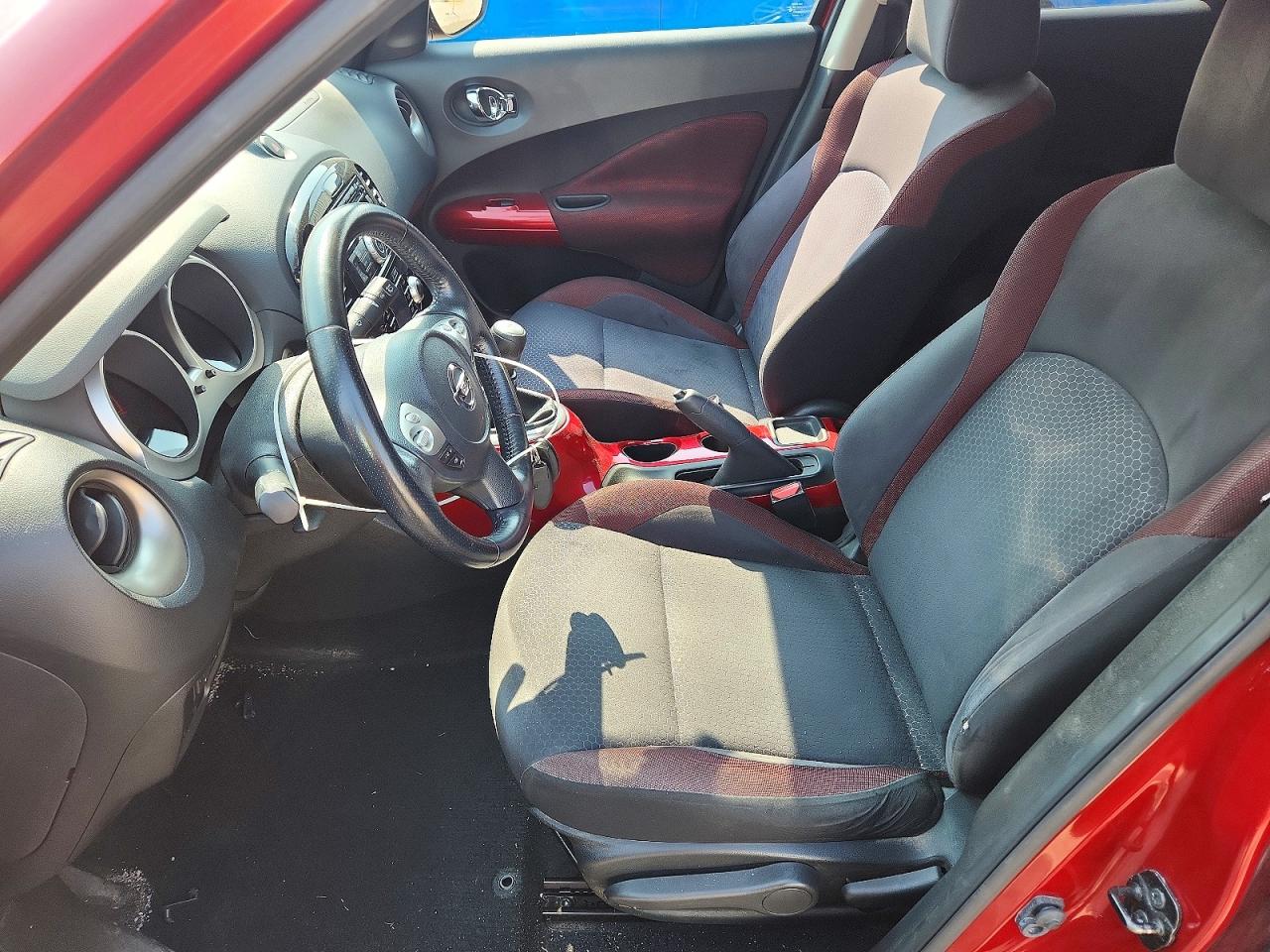 2012 Nissan Juke S Red vin: JN8AF5MR6CT108753