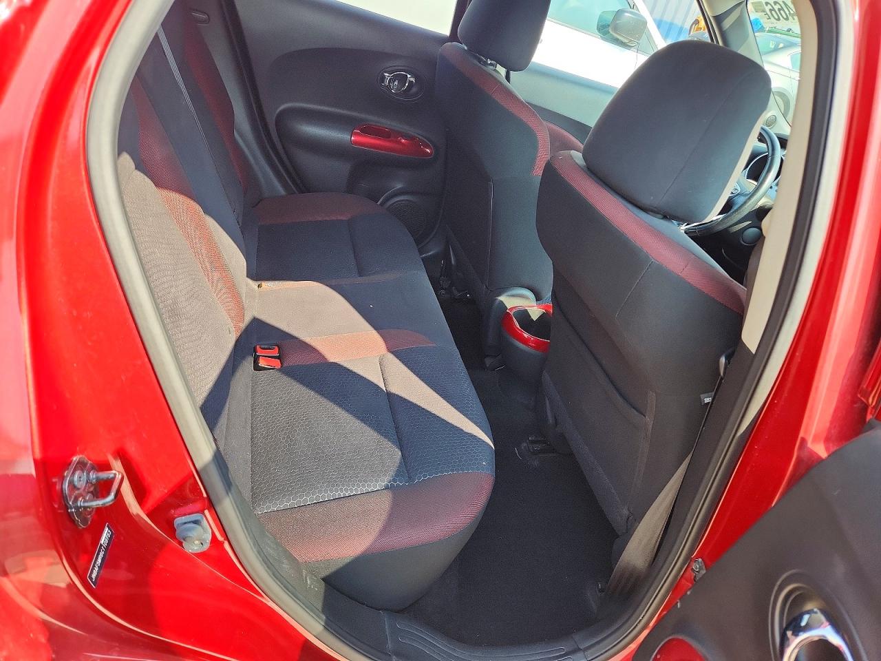 2012 Nissan Juke S Red vin: JN8AF5MR6CT108753