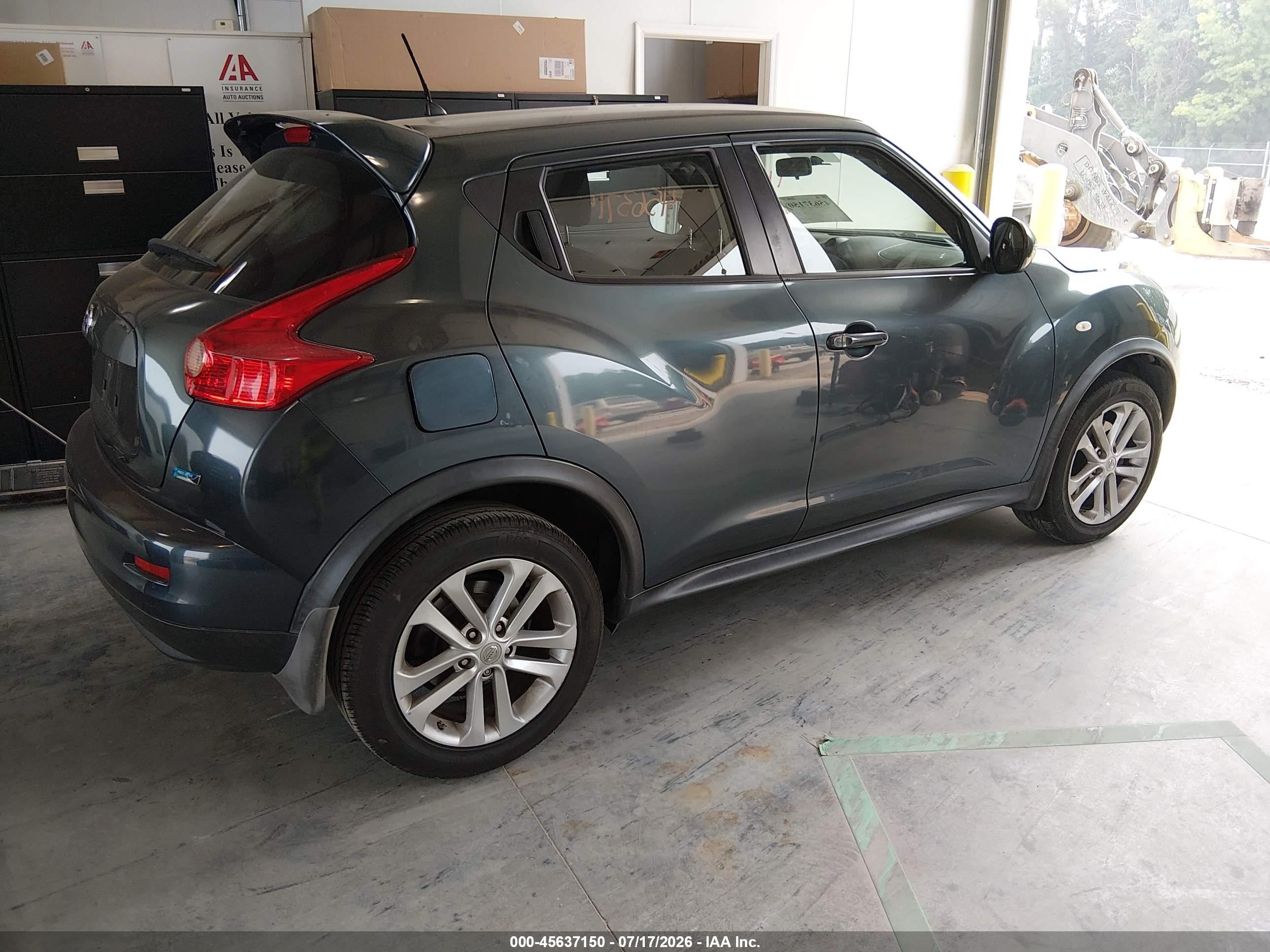 2012 Nissan Juke S Gray vin: JN8AF5MR6CT113354