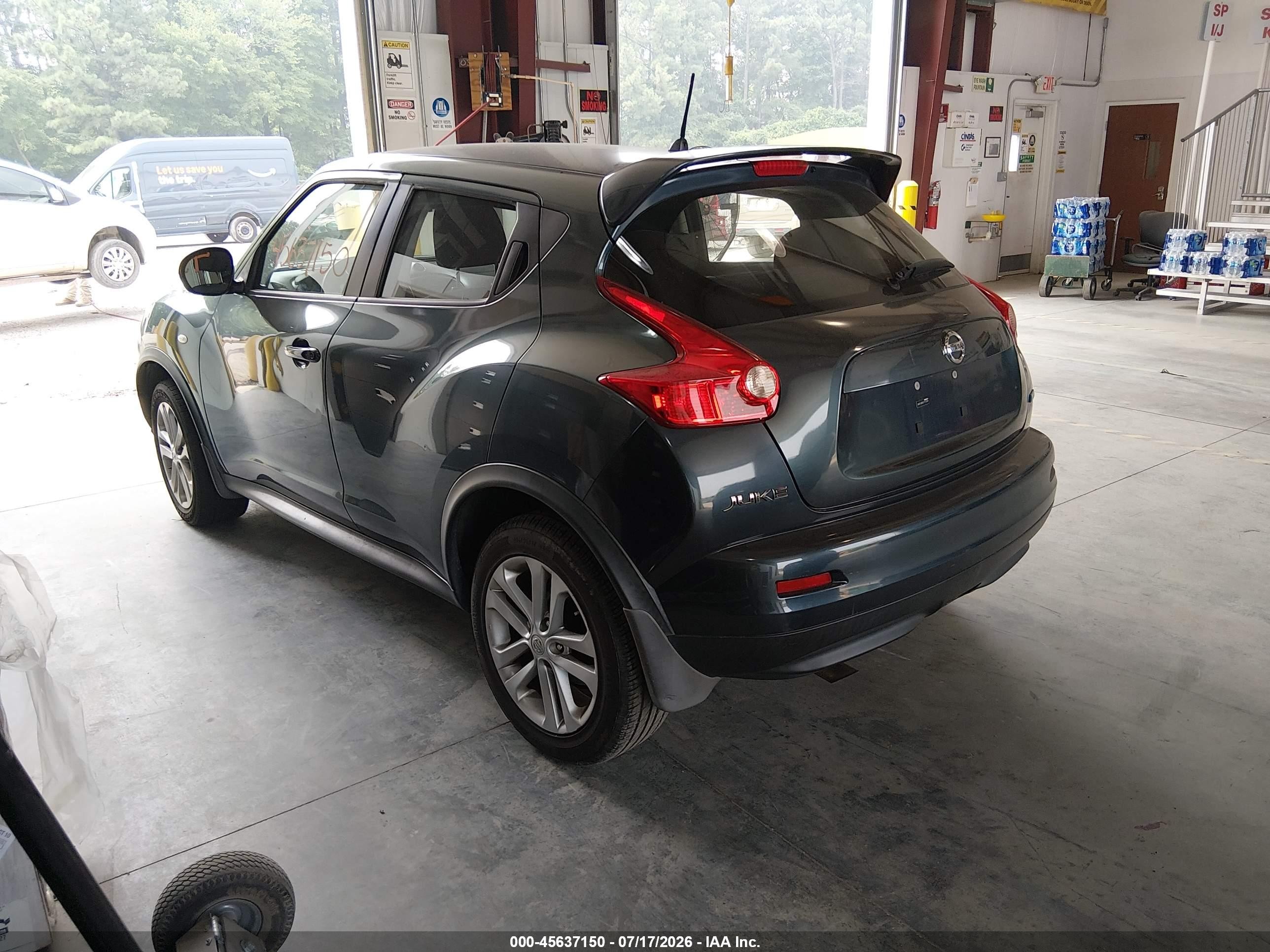 2012 Nissan Juke S Gray vin: JN8AF5MR6CT113354