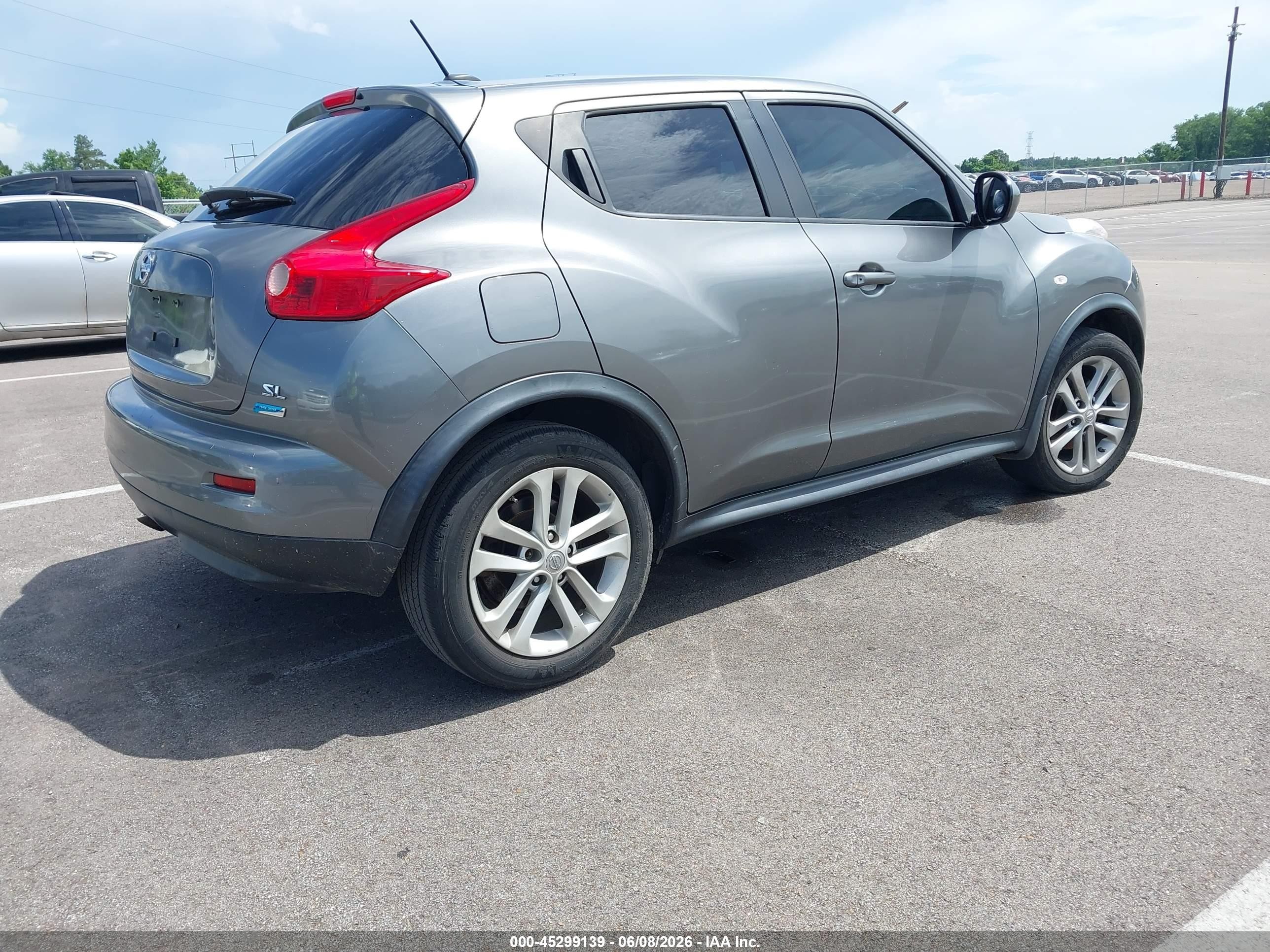2012 Nissan Juke Sl Серебряный vin: JN8AF5MR6CT117940
