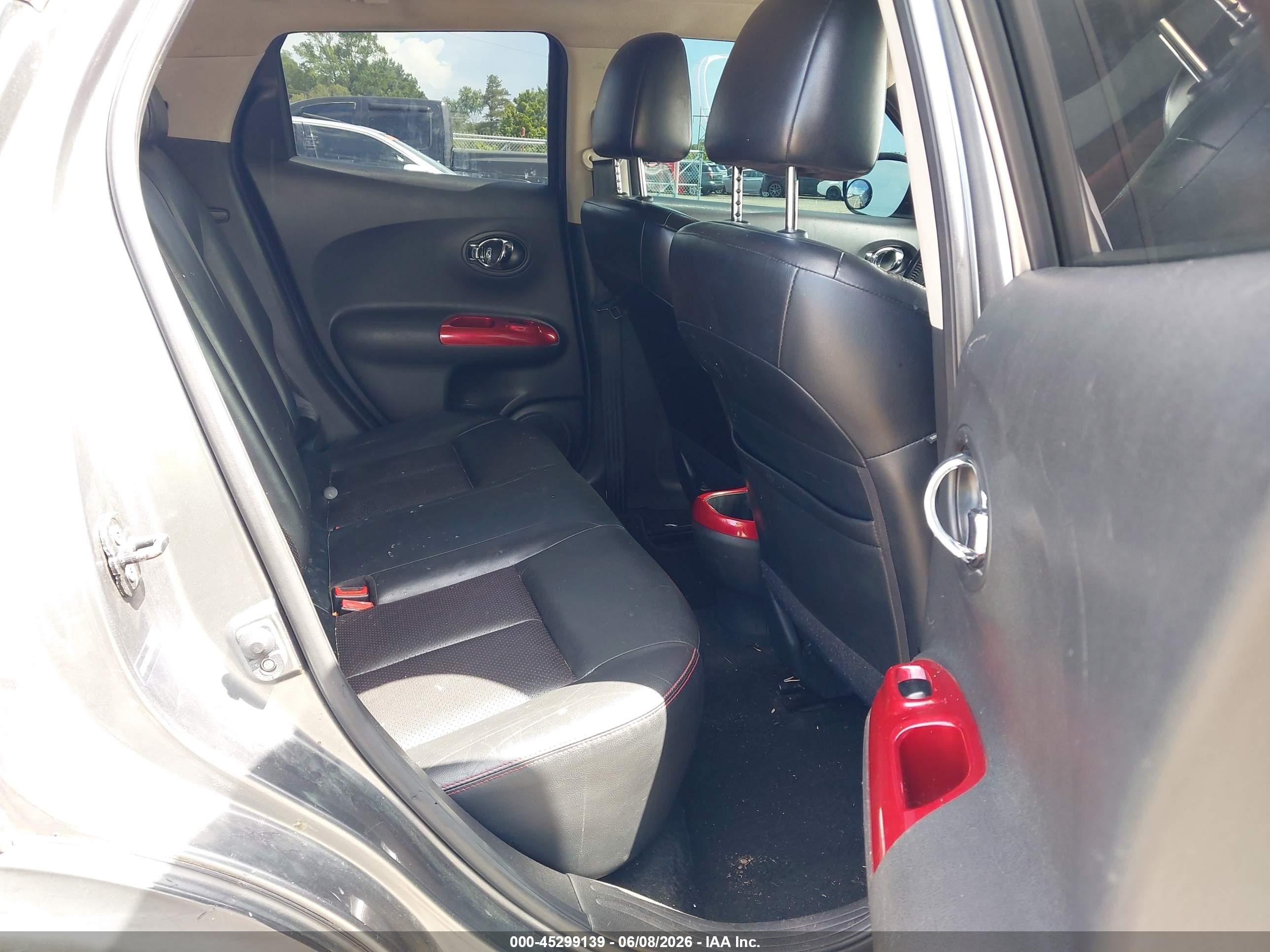 2012 Nissan Juke Sl Серебряный vin: JN8AF5MR6CT117940