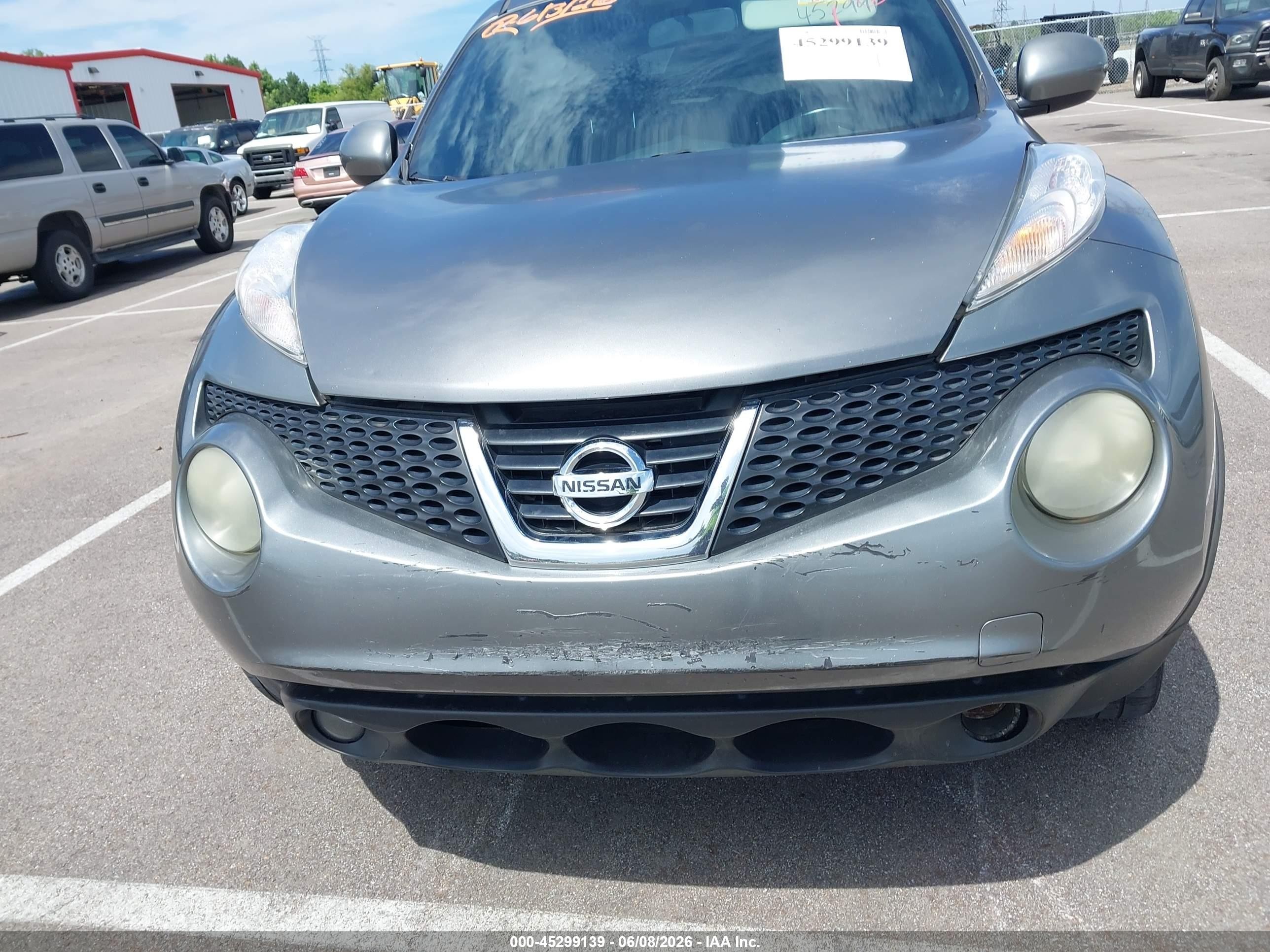 2012 Nissan Juke Sl Серебряный vin: JN8AF5MR6CT117940