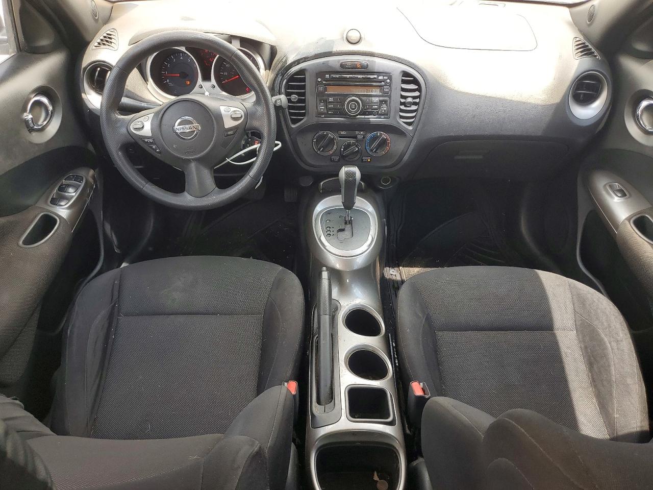 2013 Nissan Juke S Silver vin: JN8AF5MR6DT210605