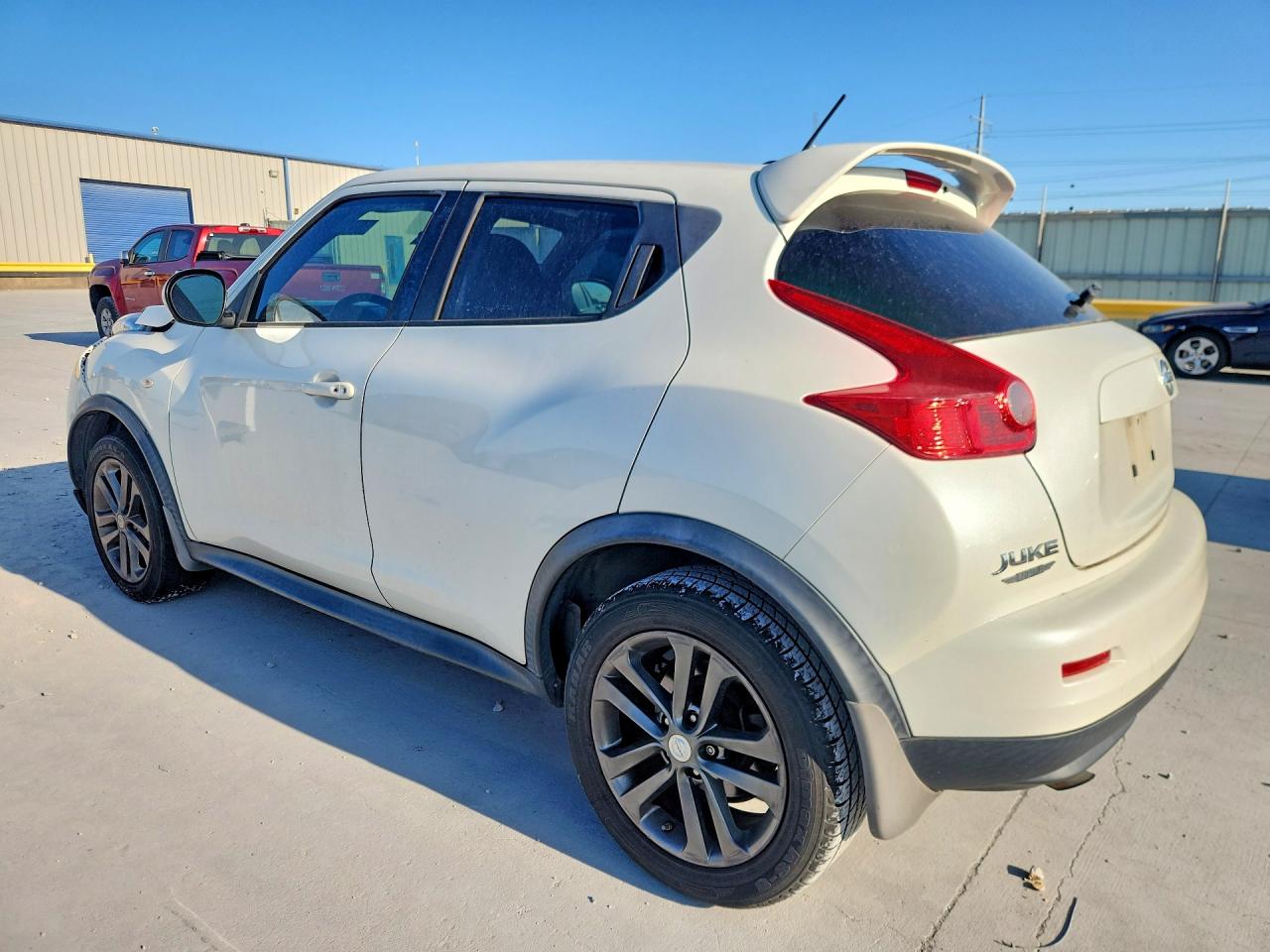 2013 Nissan Juke S White vin: JN8AF5MR6DT216629