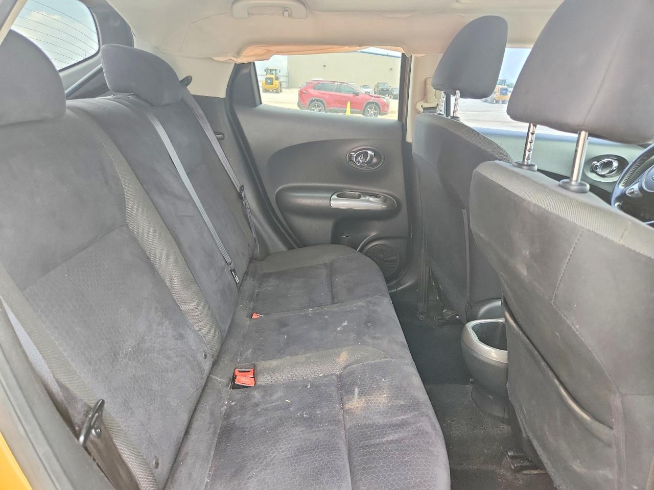 2013 Nissan Juke S Gold vin: JN8AF5MR6DT217487