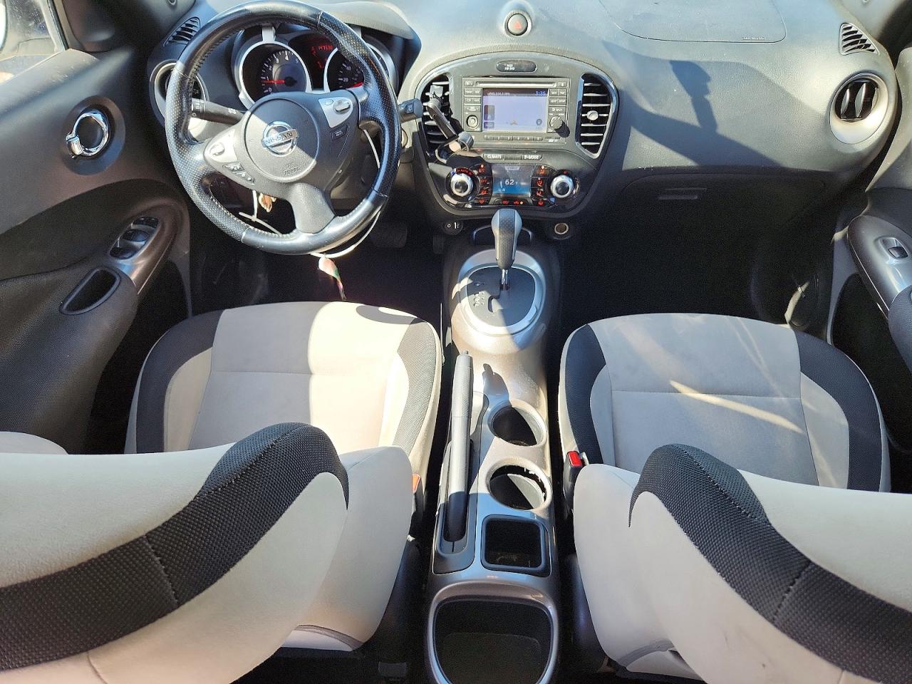 2013 Nissan Juke S Белый vin: JN8AF5MR6DT218803