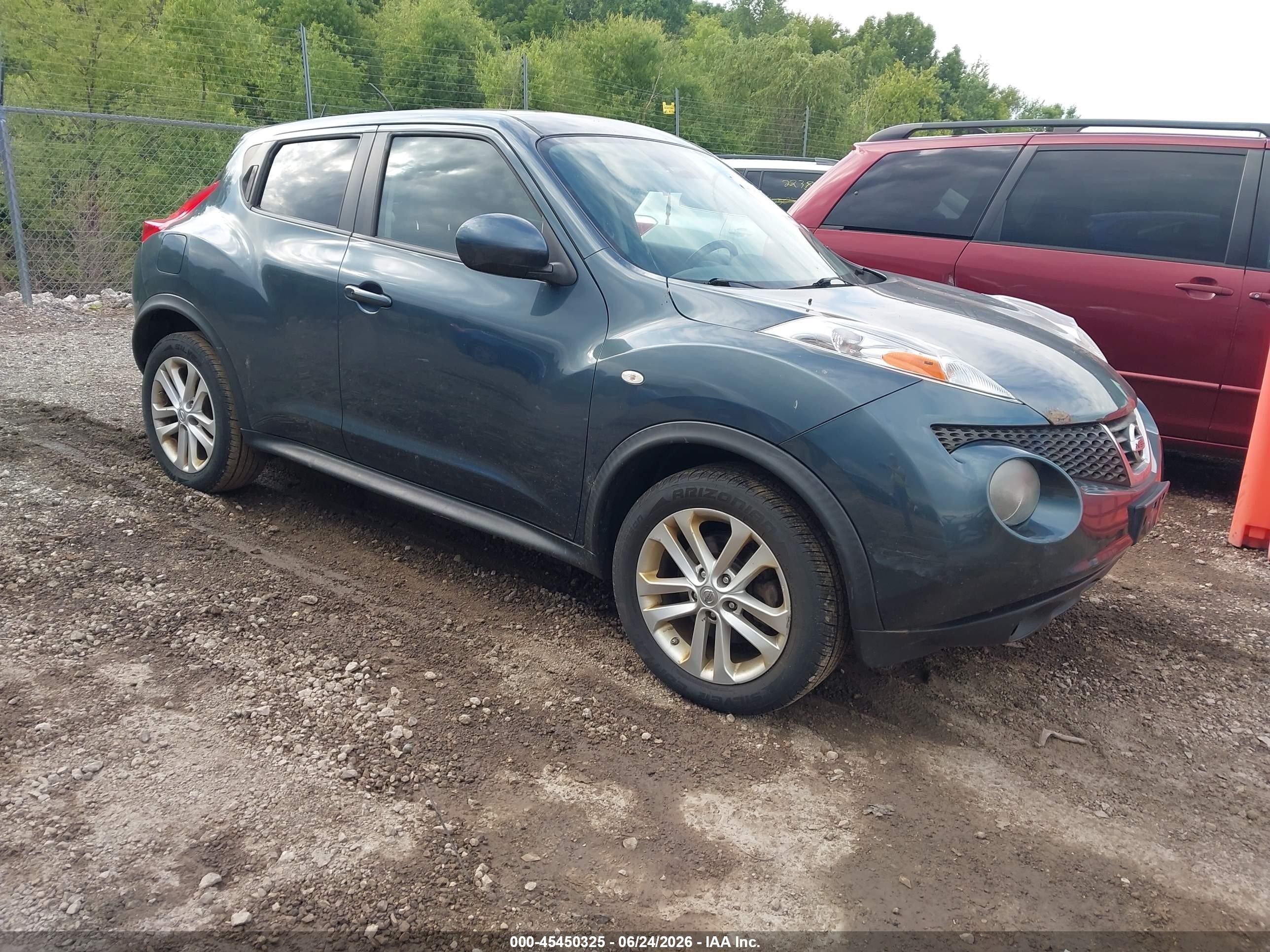 2013 Nissan Juke Sv Turquoise vin: JN8AF5MR6DT219823