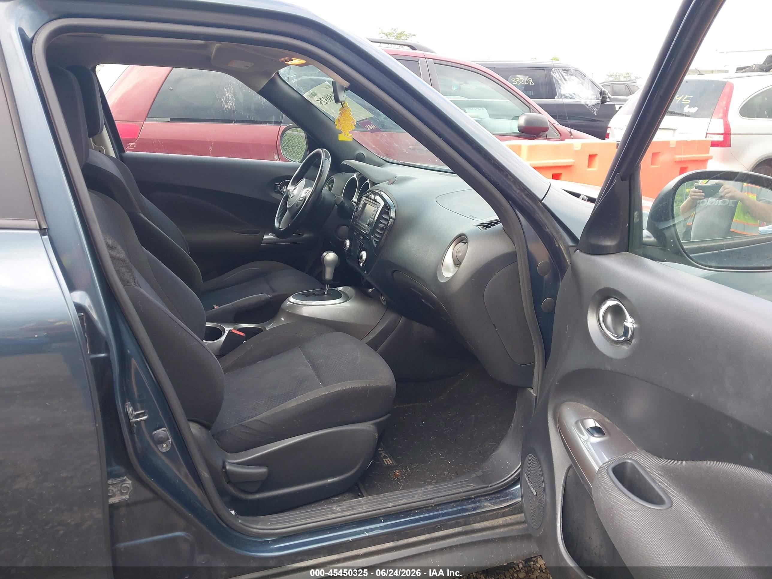 2013 Nissan Juke Sv Turquoise vin: JN8AF5MR6DT219823