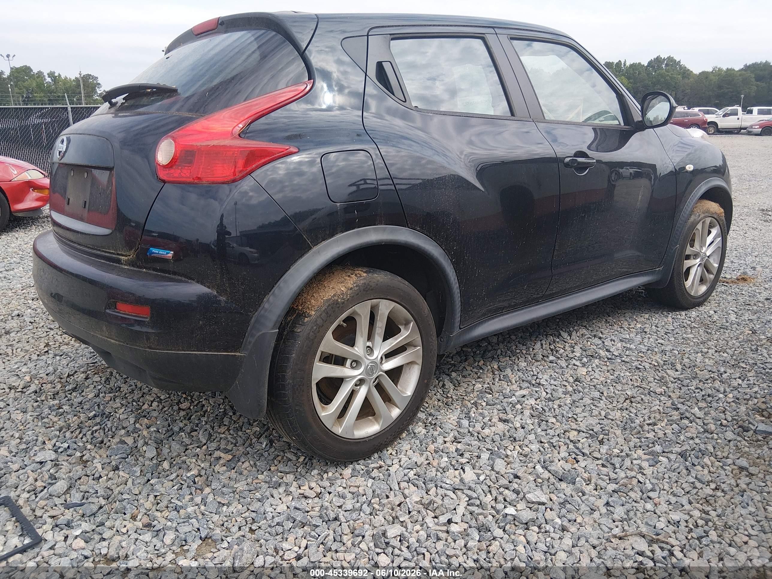 2013 Nissan Juke S Черный vin: JN8AF5MR6DT222317