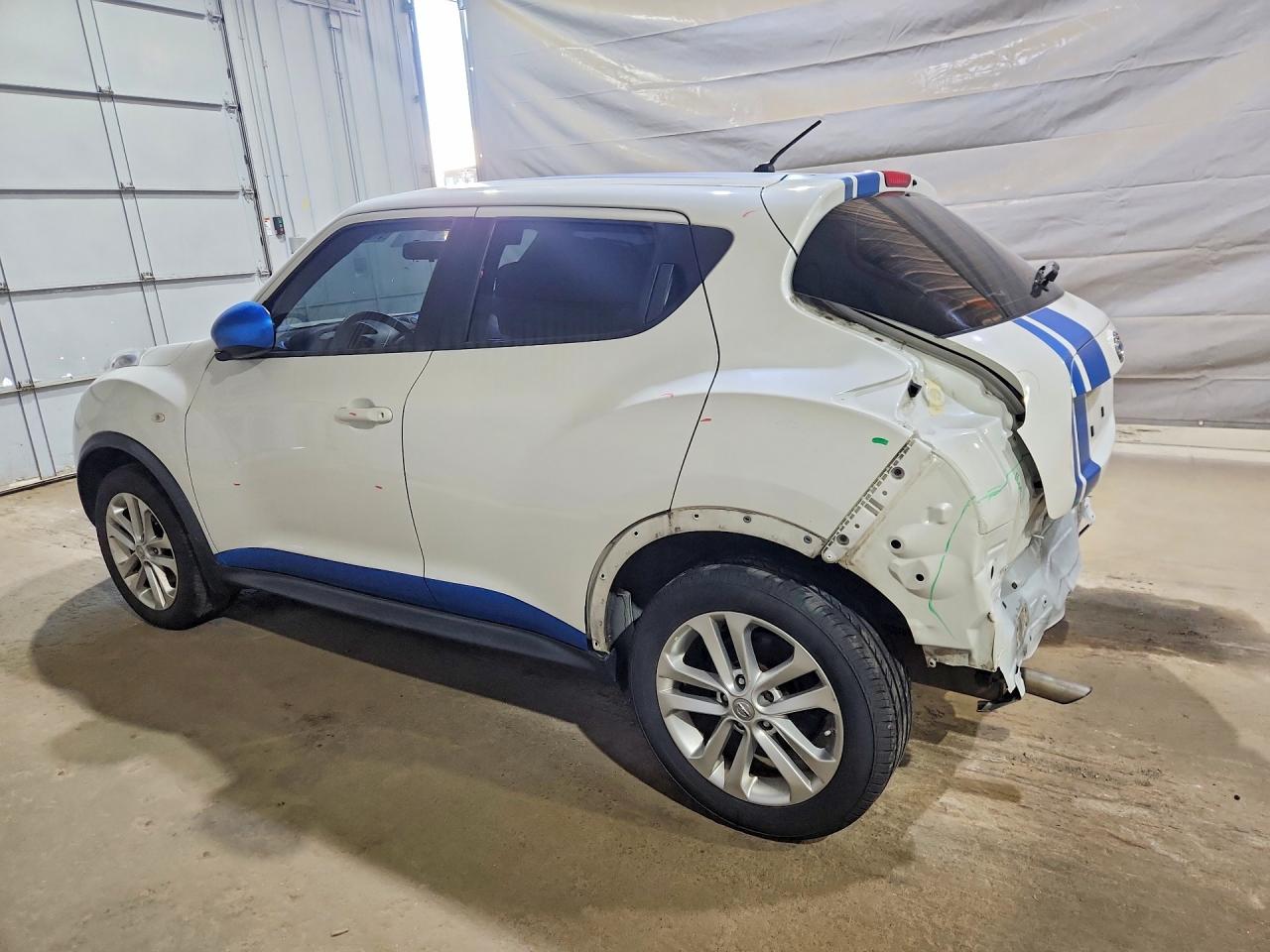 2014 Nissan Juke S White vin: JN8AF5MR6ET358285