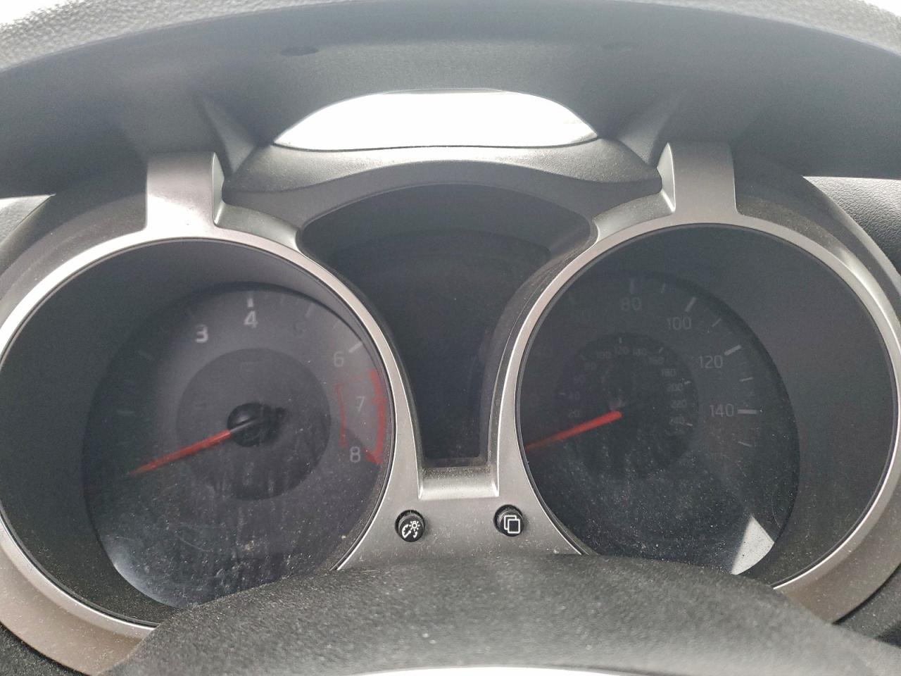 2015 Nissan Juke S Silver vin: JN8AF5MR6FT503813